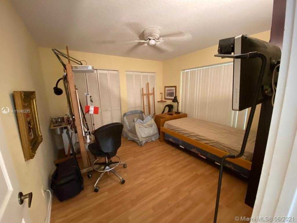 Small Image of 20178 PALM ISLAND DR, Boca Raton Number 28