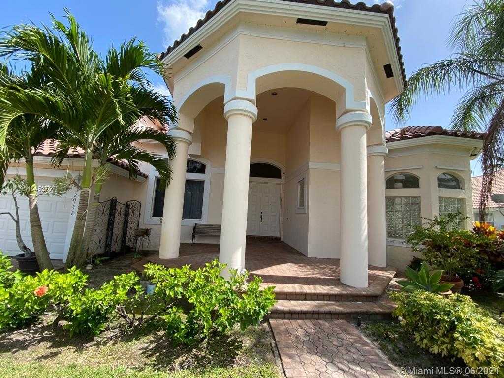 Small Image of 20178 PALM ISLAND DR, Boca Raton Number 3