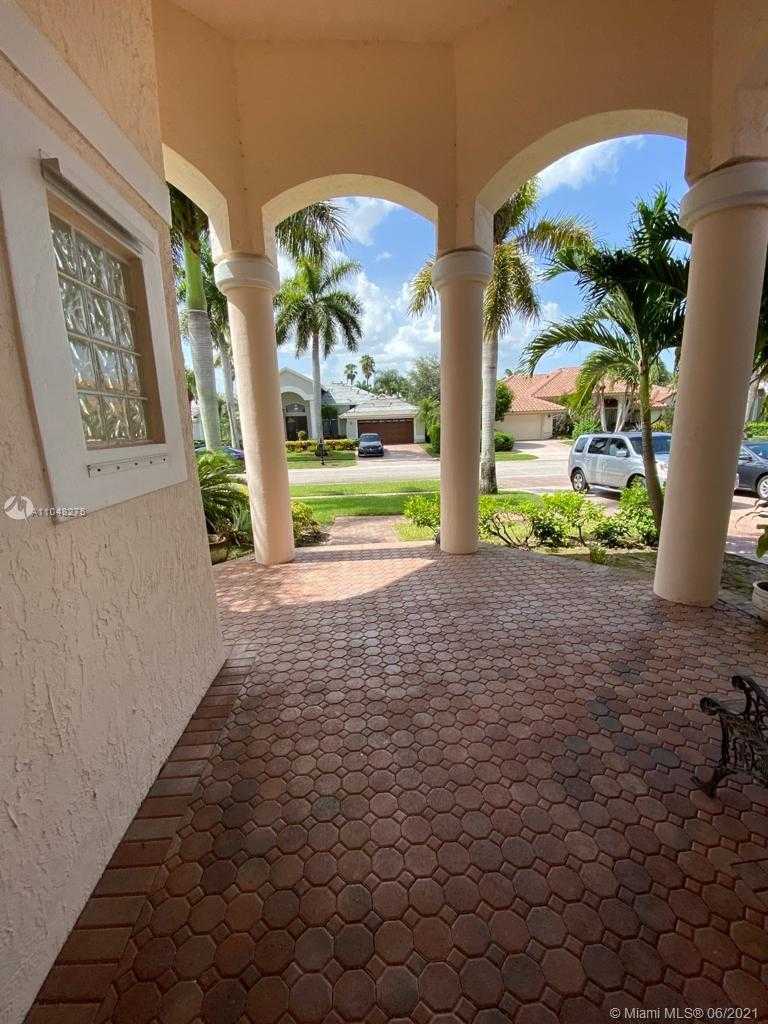 Small Image of 20178 PALM ISLAND DR, Boca Raton Number 4