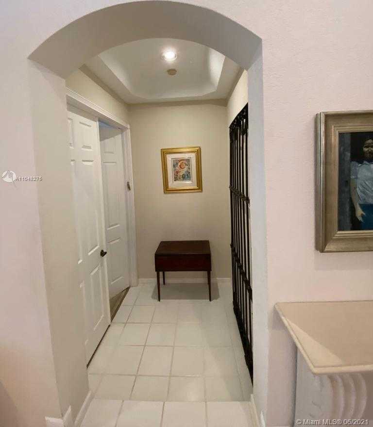 Small Image of 20178 PALM ISLAND DR, Boca Raton Number 5