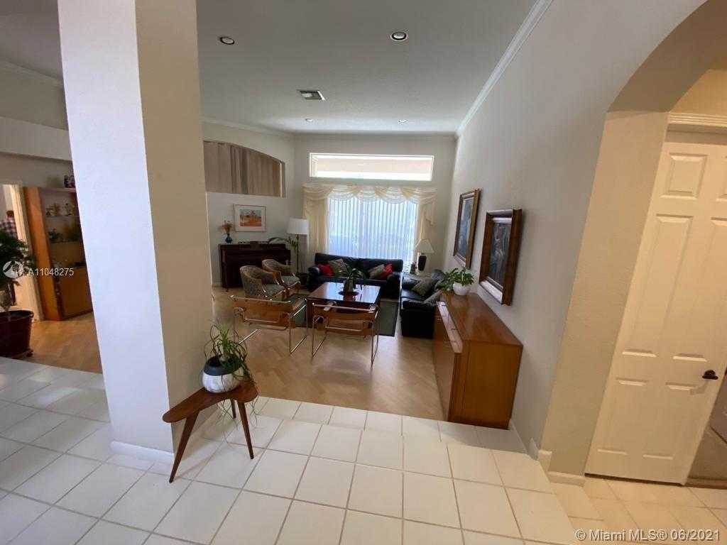 Small Image of 20178 PALM ISLAND DR, Boca Raton Number 9