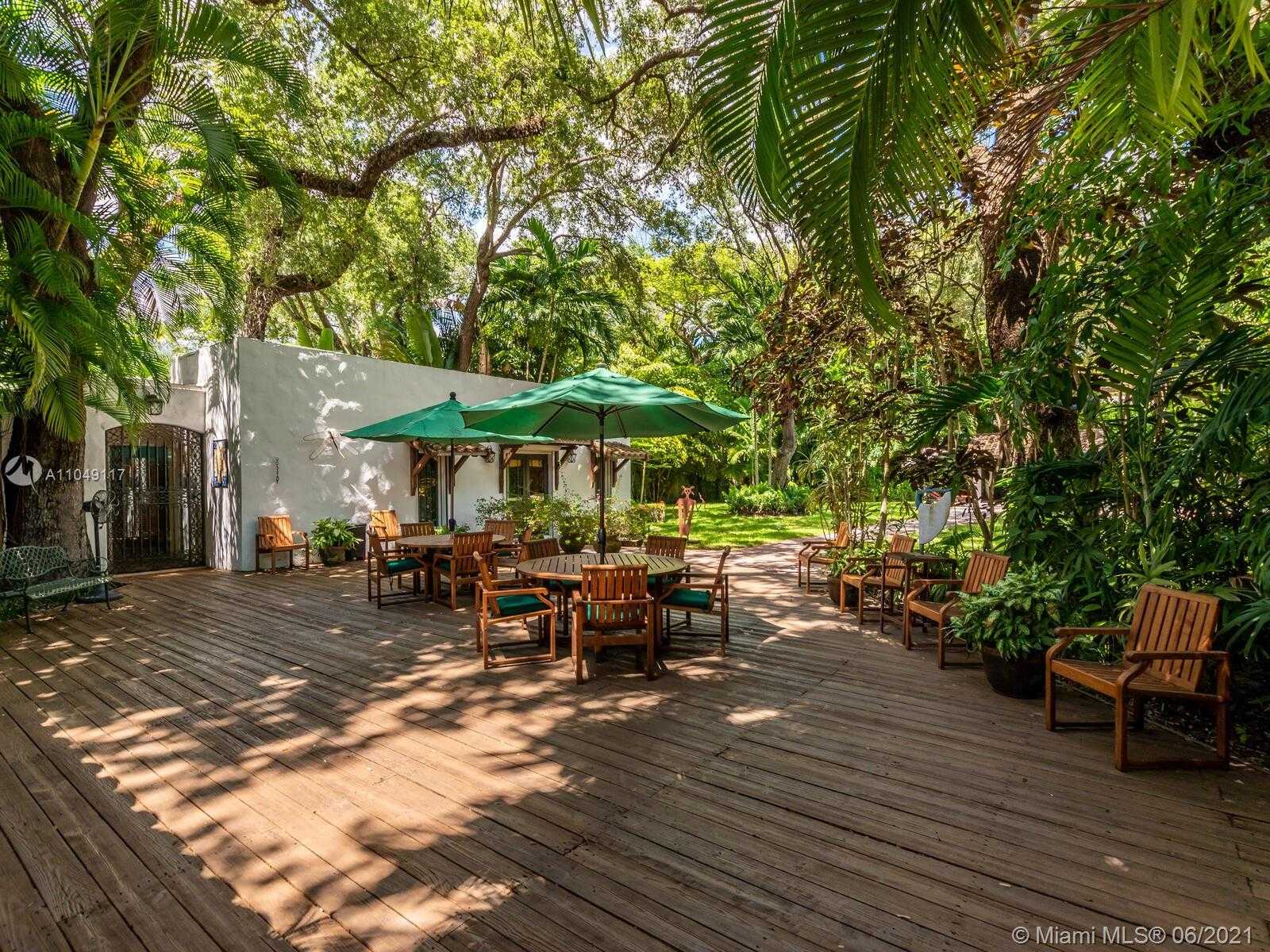 Small Image of 2811 EMATHLA ST, Miami Number 68
