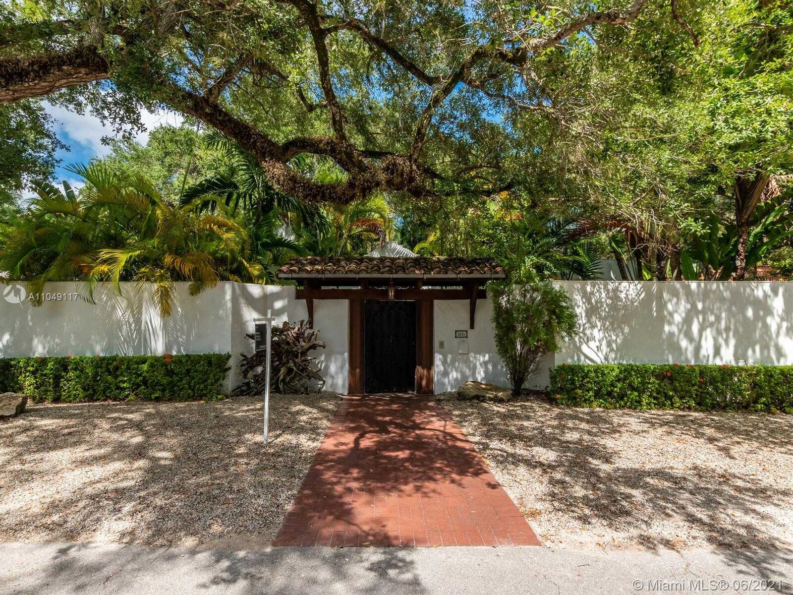 Small Image of 2811 EMATHLA ST, Miami Number 91