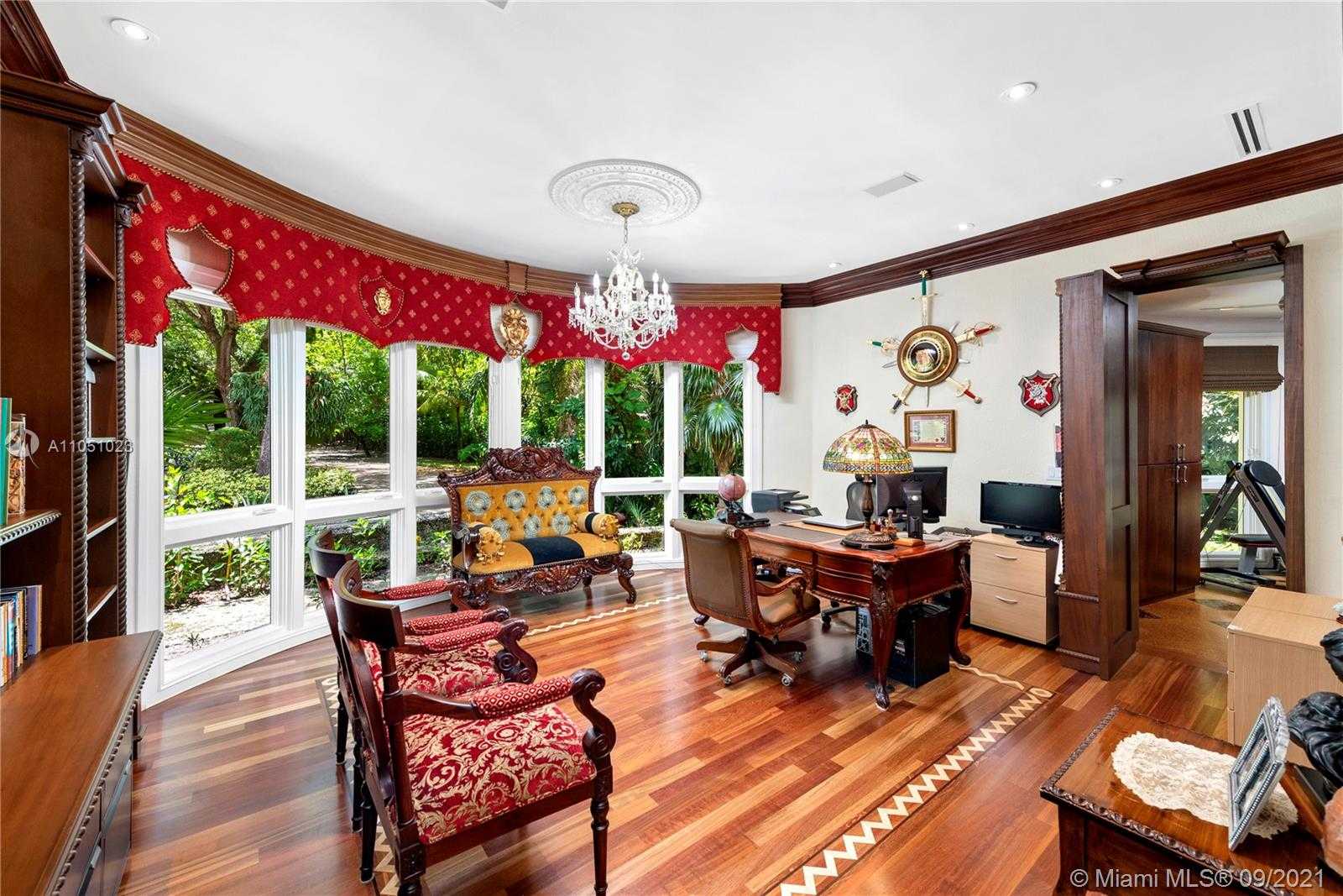 Small Image of 9400 OLD CUTLER RD, Coral Gables Number 22