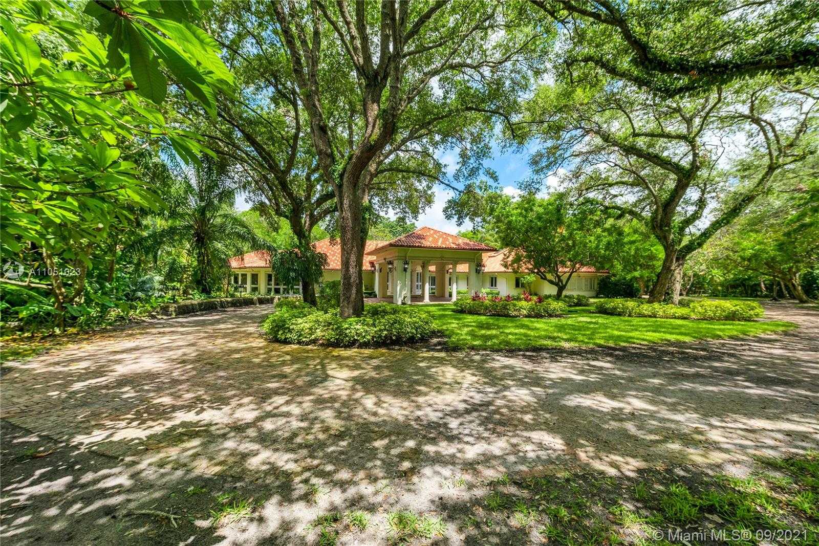 Small Image of 9400 OLD CUTLER RD, Coral Gables Number 46