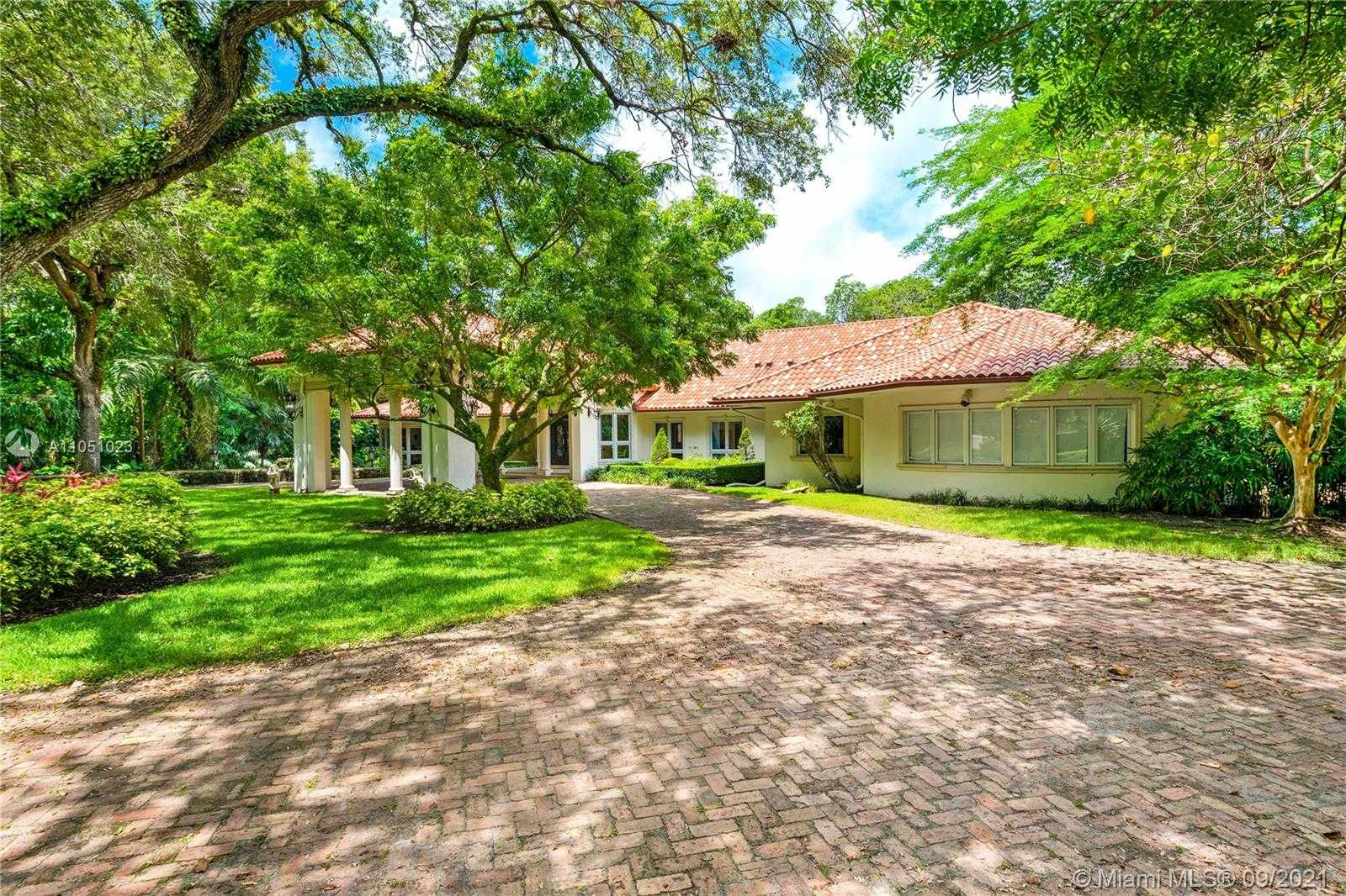 Small Image of 9400 OLD CUTLER RD, Coral Gables Number 50
