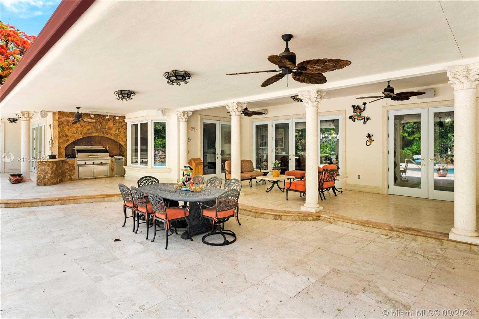 Small Image of 9400 OLD CUTLER RD, Coral Gables Number 63