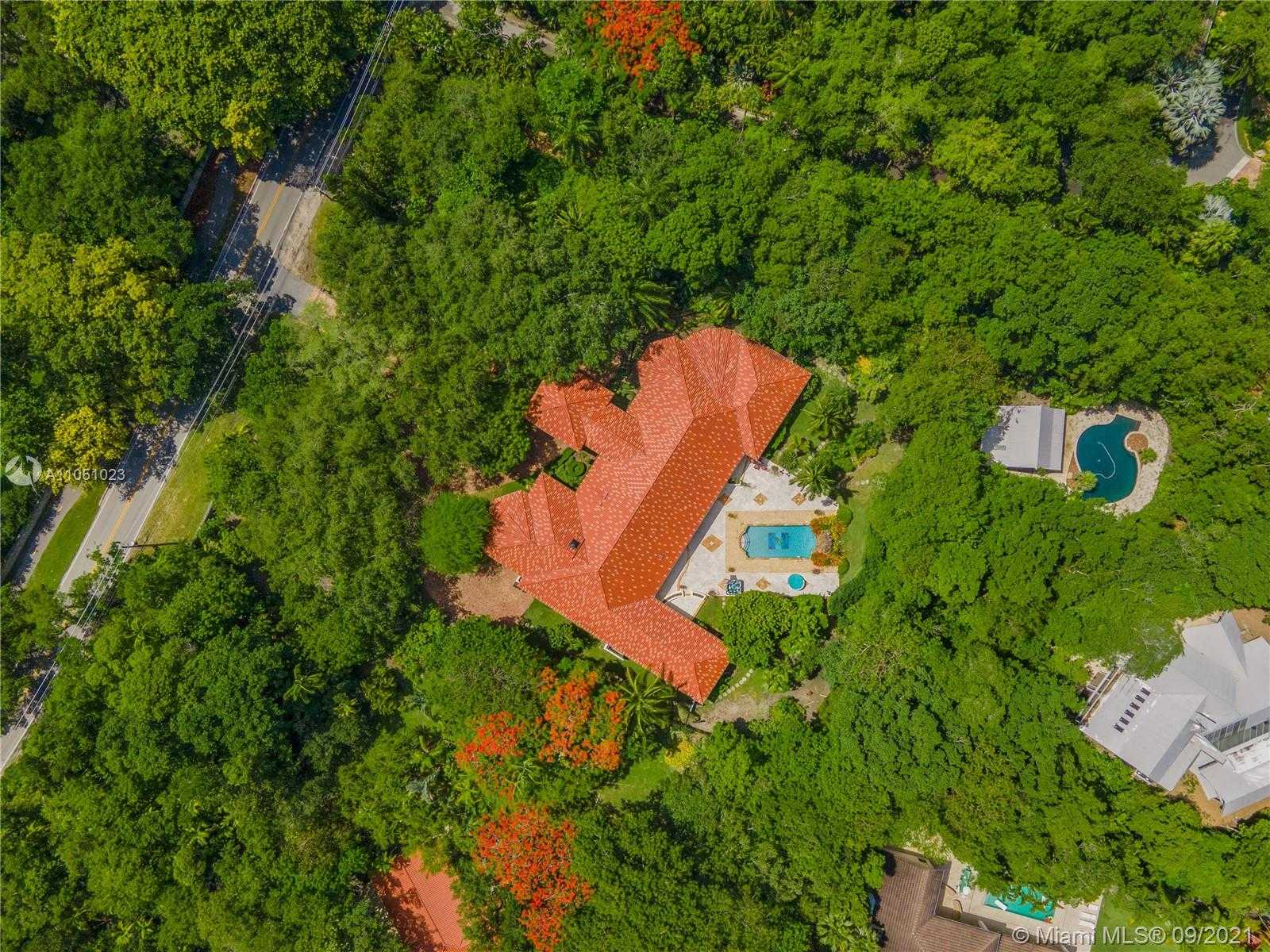 Small Image of 9400 OLD CUTLER RD, Coral Gables Number 64