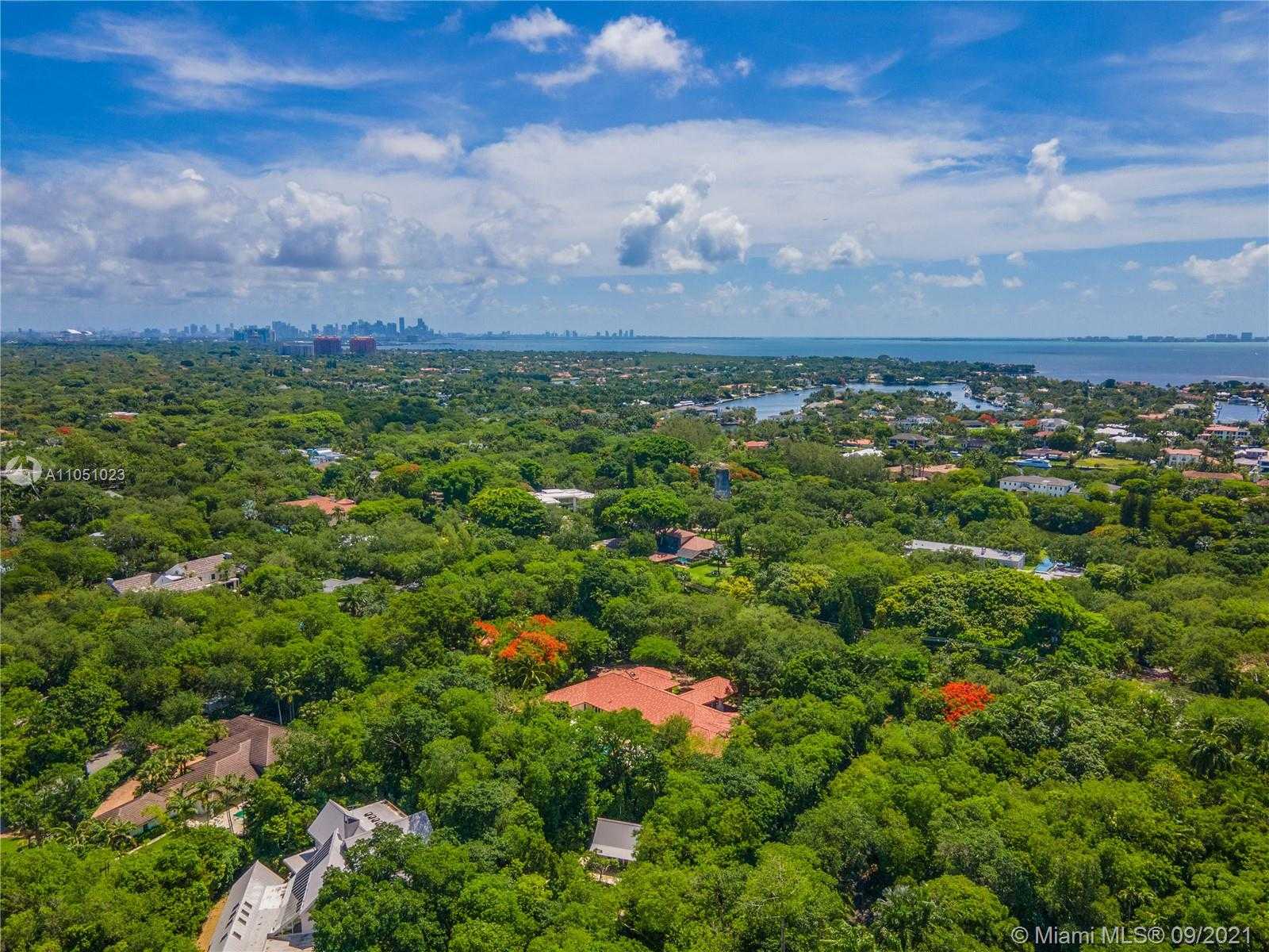 Small Image of 9400 OLD CUTLER RD, Coral Gables Number 65