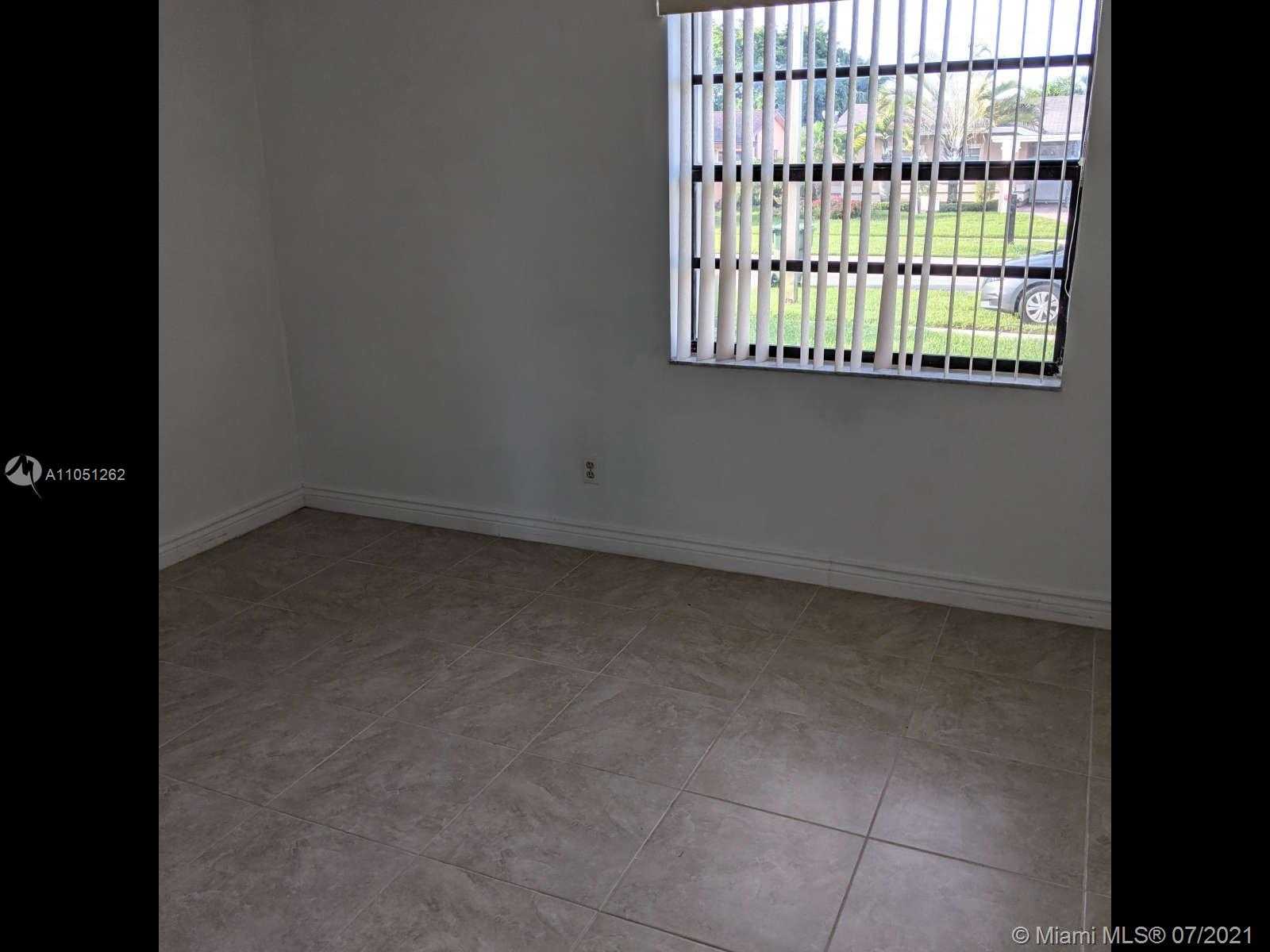 Small Image of 16675 SOUTH WEST 5TH WAY, Weston Number 17