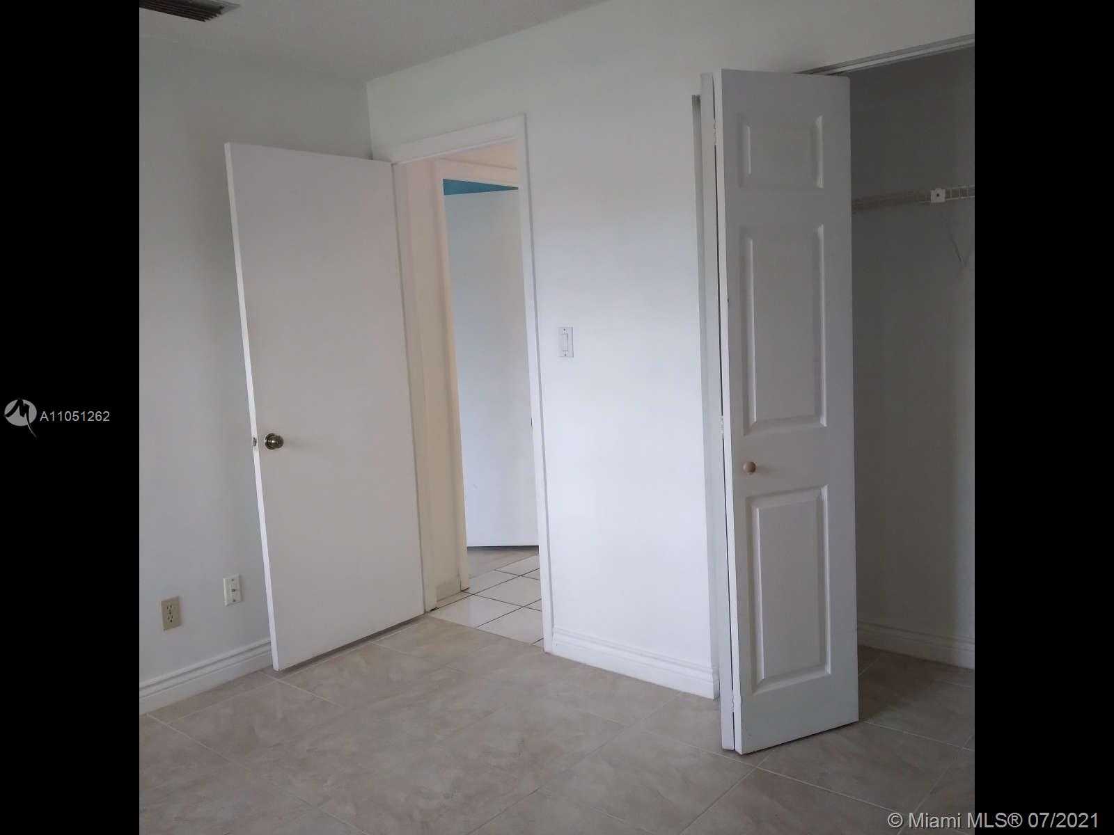 Small Image of 16675 SOUTH WEST 5TH WAY, Weston Number 18