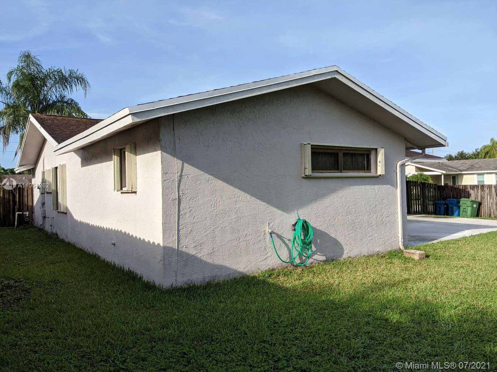 Small Image of 16675 SOUTH WEST 5TH WAY, Weston Number 2