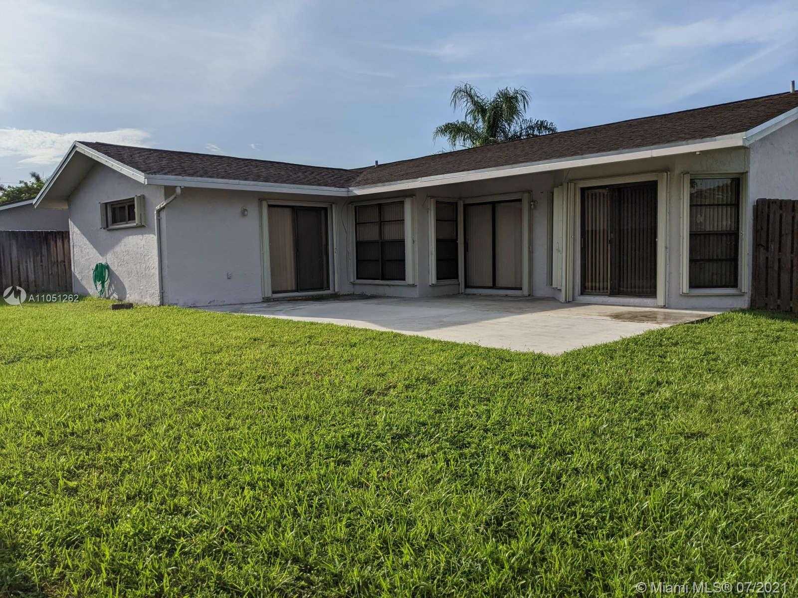 Small Image of 16675 SOUTH WEST 5TH WAY, Weston Number 7