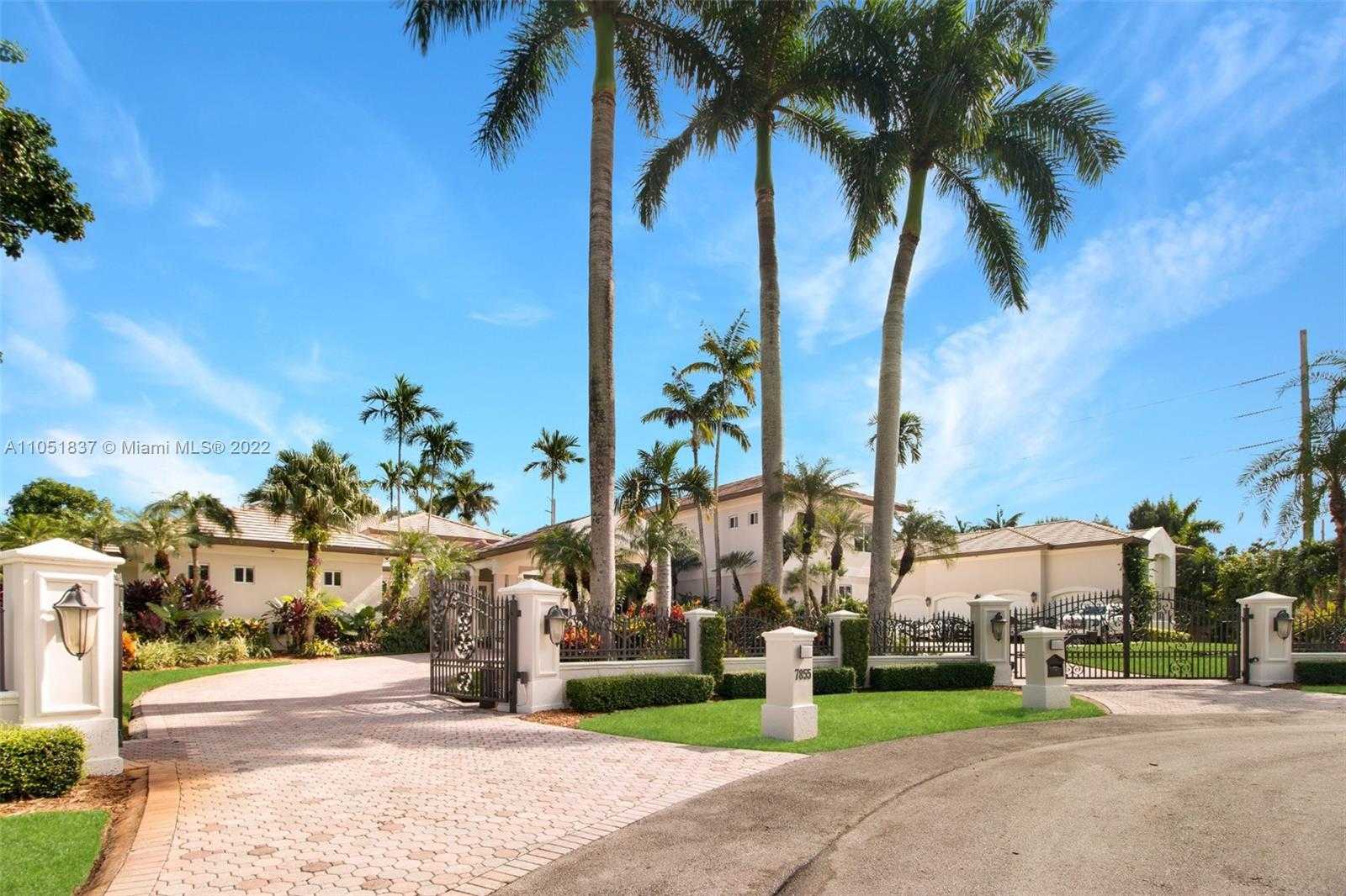 Small Image of 7855 SOUTH WEST 83RD CT, Miami Number 3