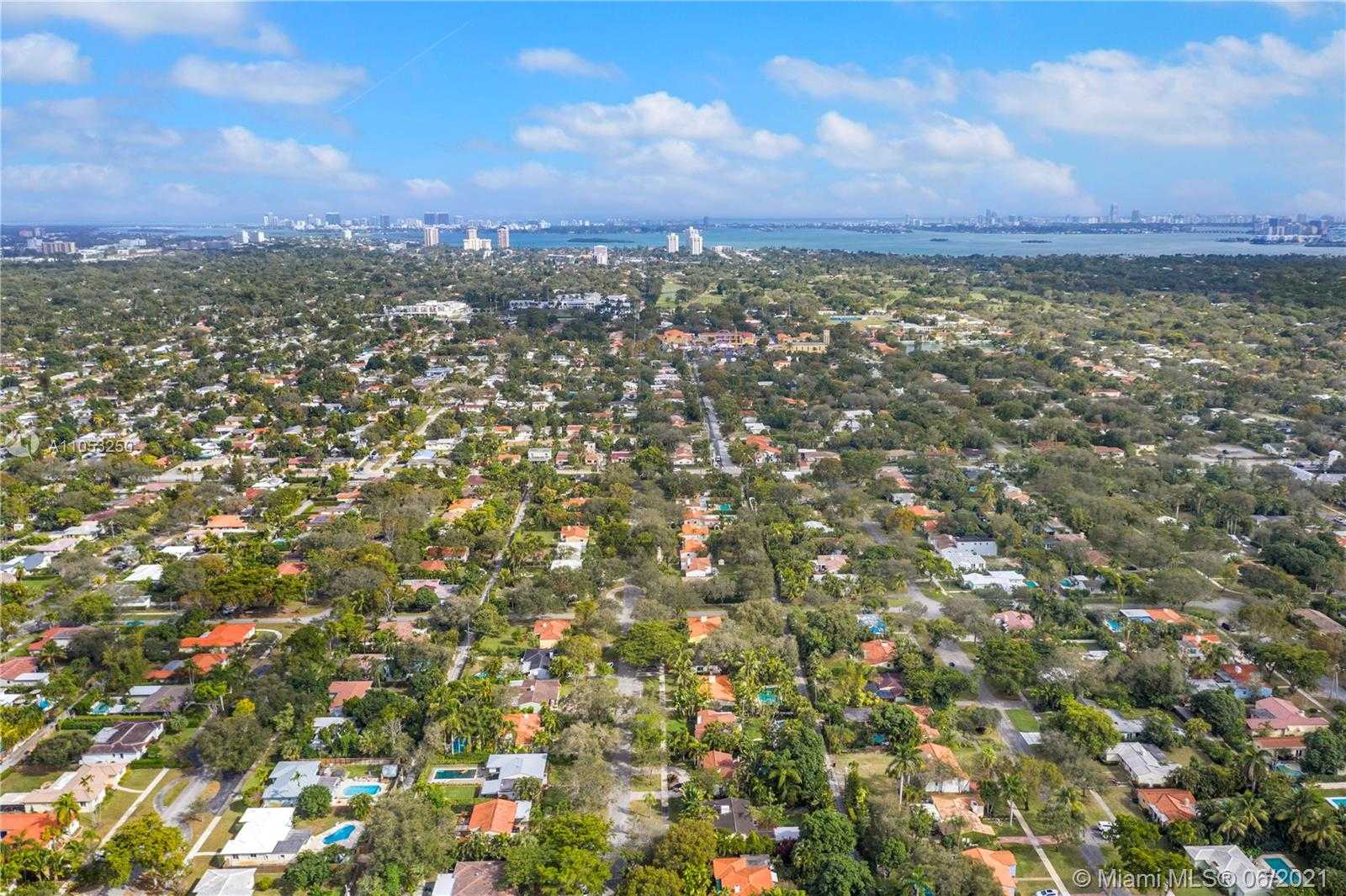 Small Image of 114 NORTH EAST 107TH ST, Miami Shores Number 16