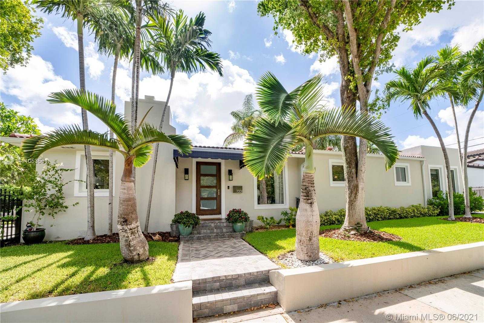 Small Image of 7331 NORTH EAST 7TH AVENUE, Miami Number 2