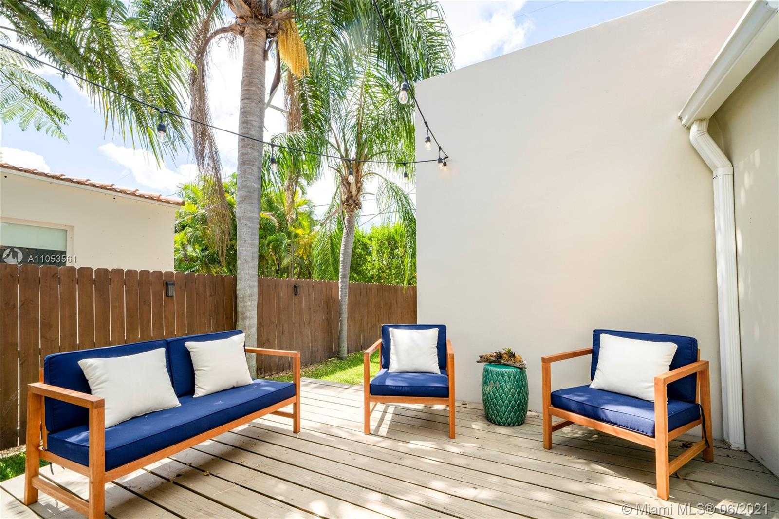 Small Image of 7331 NORTH EAST 7TH AVENUE, Miami Number 20