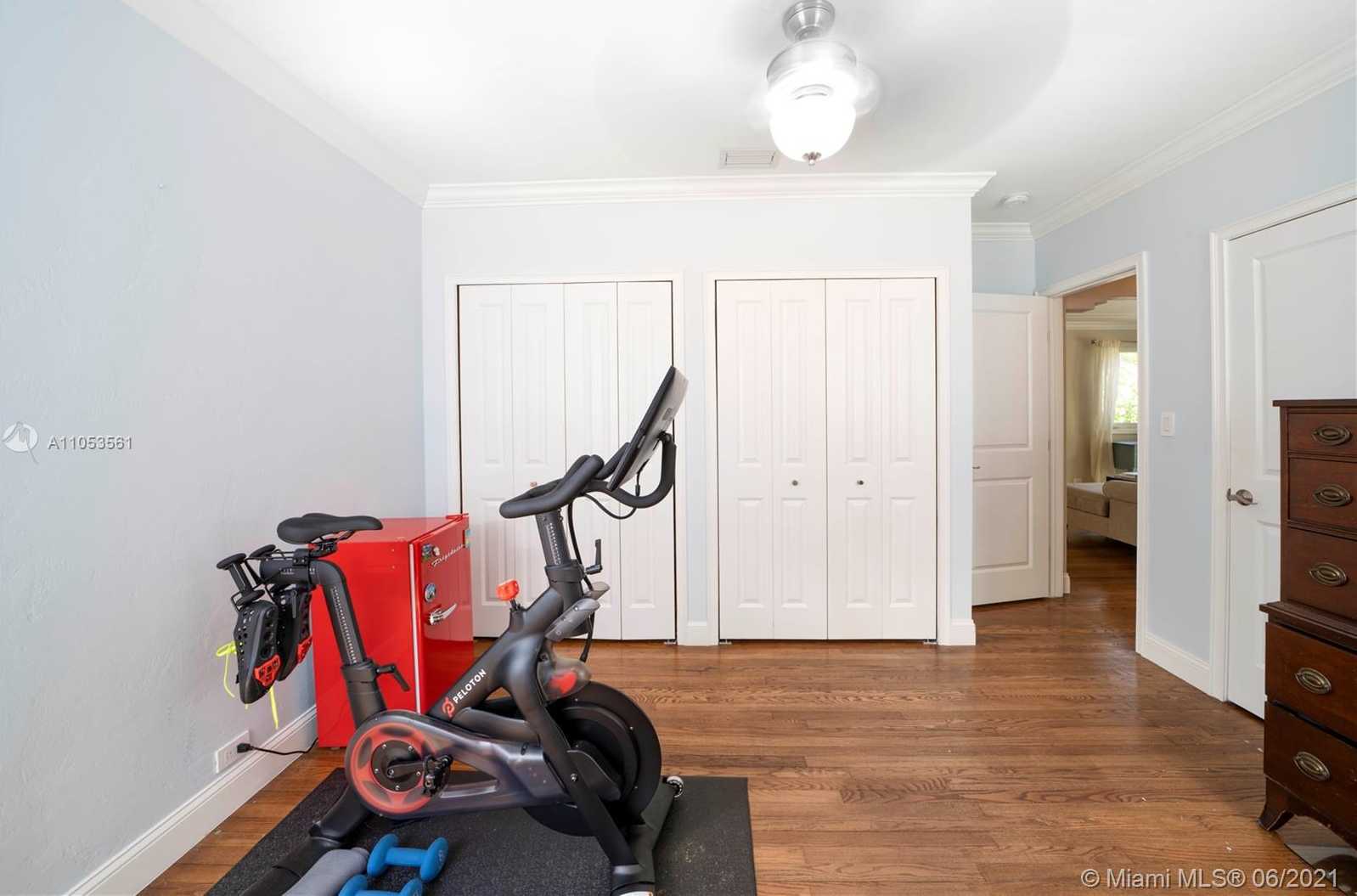 Small Image of 7331 NORTH EAST 7TH AVENUE, Miami Number 28