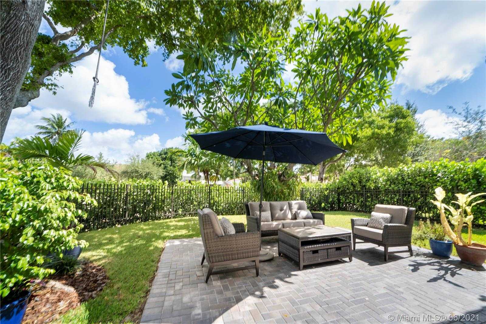 Small Image of 7331 NORTH EAST 7TH AVENUE, Miami Number 5