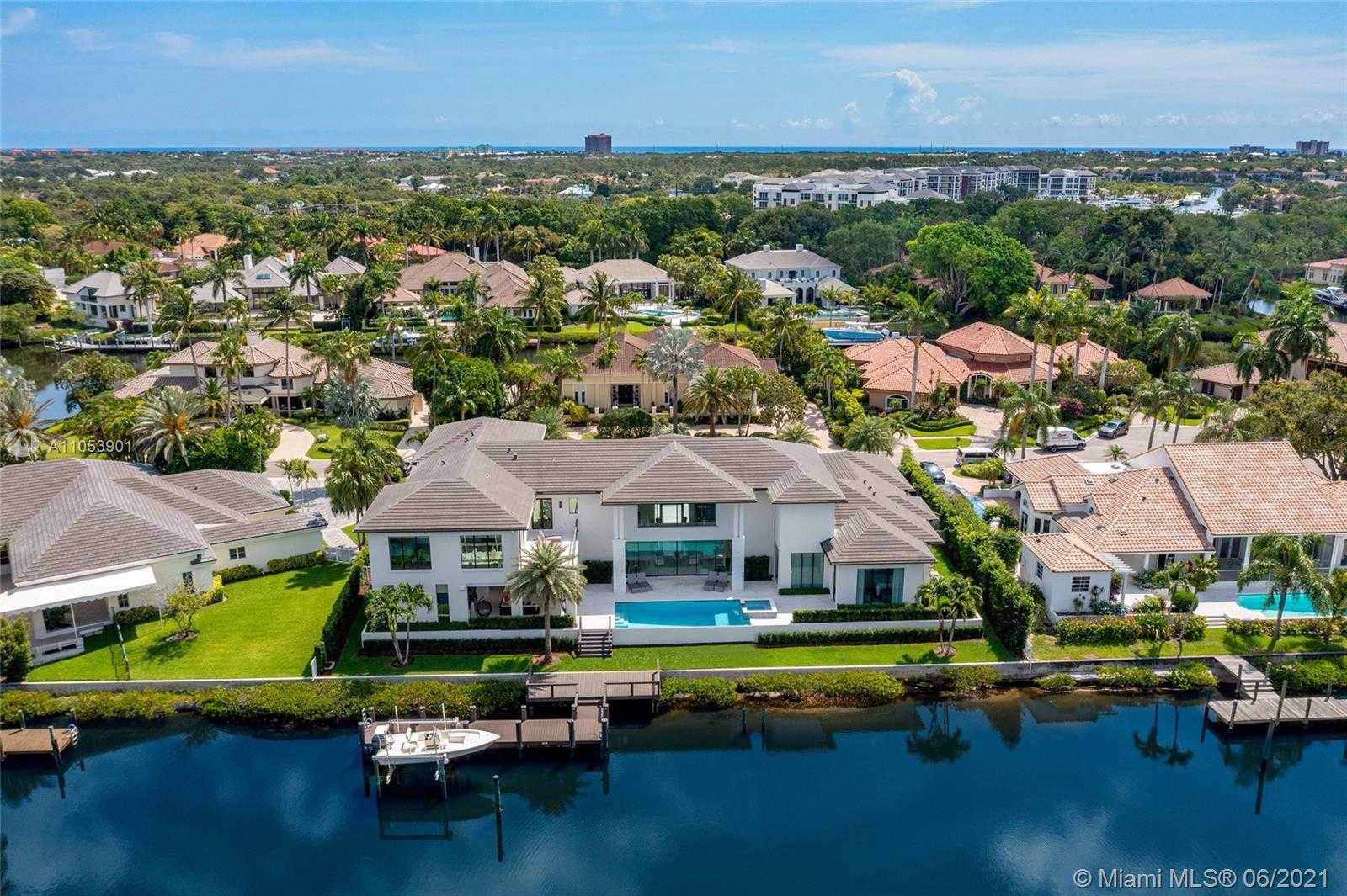 Small Image of 13843 LE BATEAU ISLES, Palm Beach Gardens Number 12