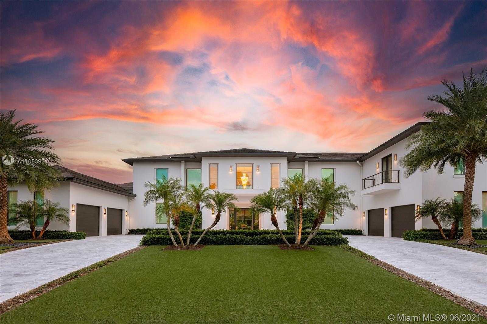 Small Image of 13843 LE BATEAU ISLES, Palm Beach Gardens Number 2