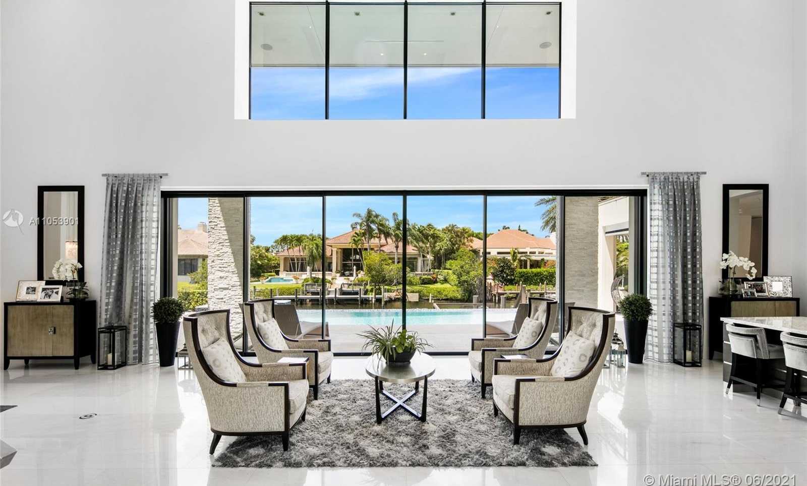 Small Image of 13843 LE BATEAU ISLES, Palm Beach Gardens Number 21