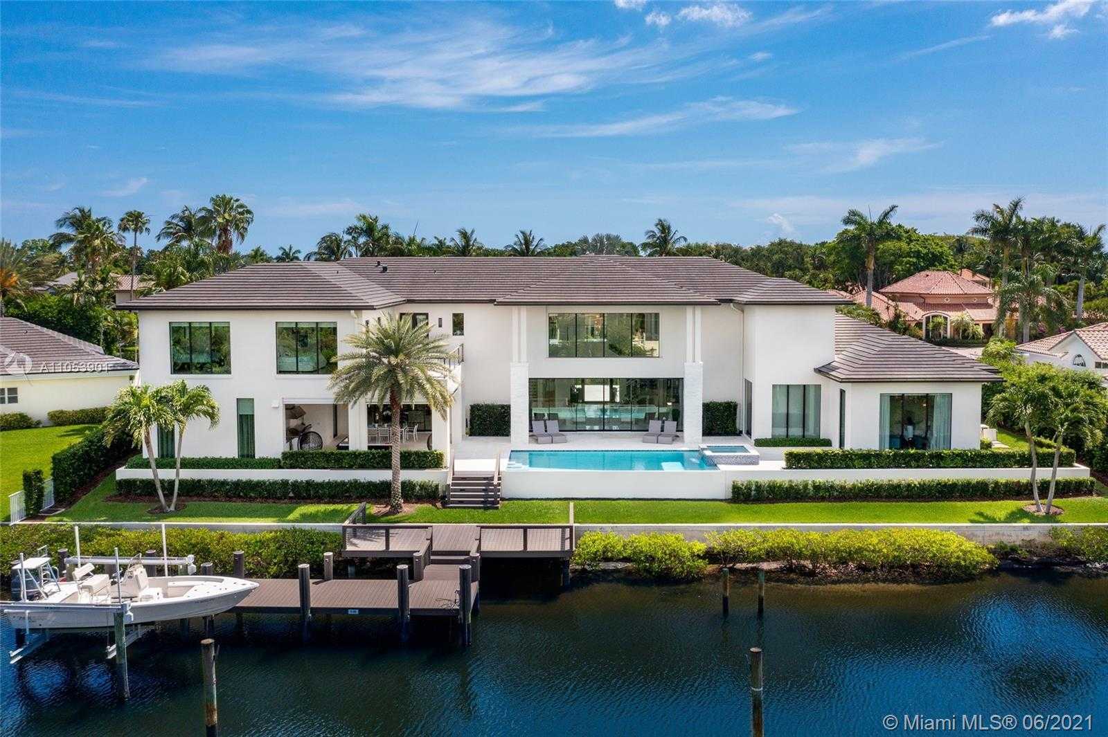 Small Image of 13843 LE BATEAU ISLES, Palm Beach Gardens Number 3
