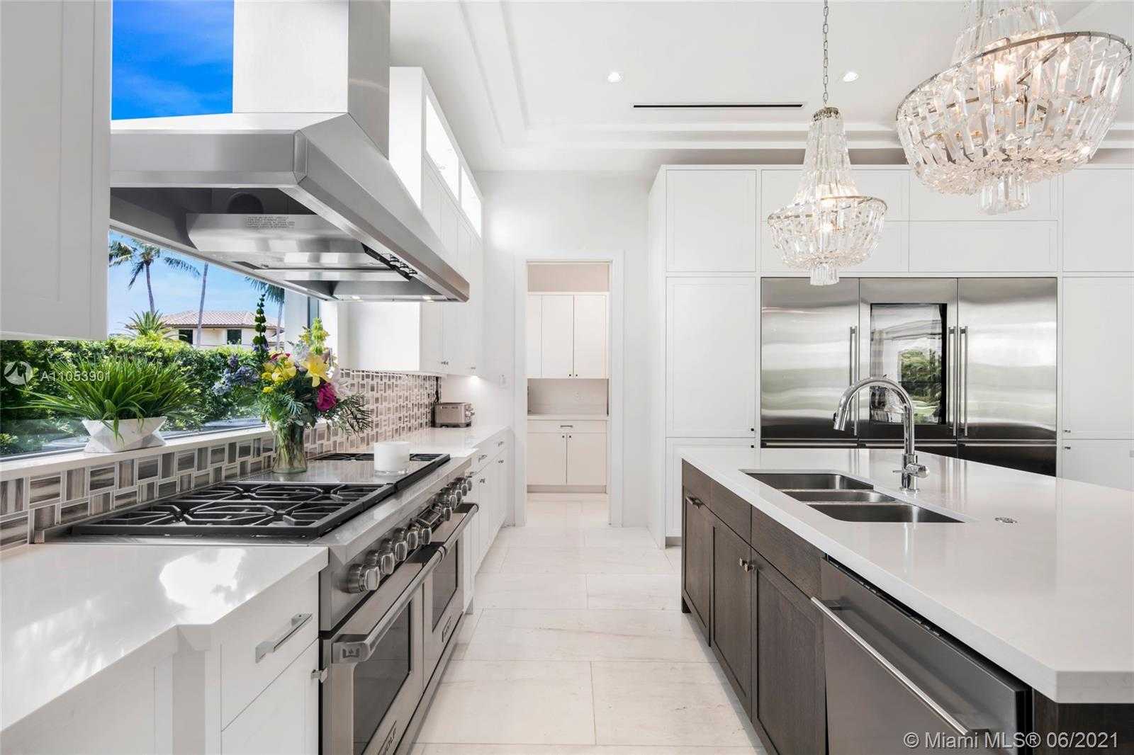 Small Image of 13843 LE BATEAU ISLES, Palm Beach Gardens Number 33
