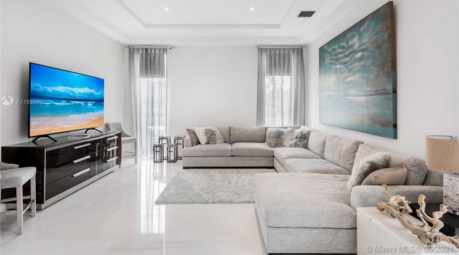 Small Image of 13843 LE BATEAU ISLES, Palm Beach Gardens Number 34