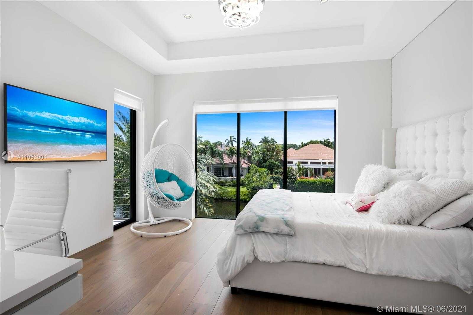 Small Image of 13843 LE BATEAU ISLES, Palm Beach Gardens Number 50