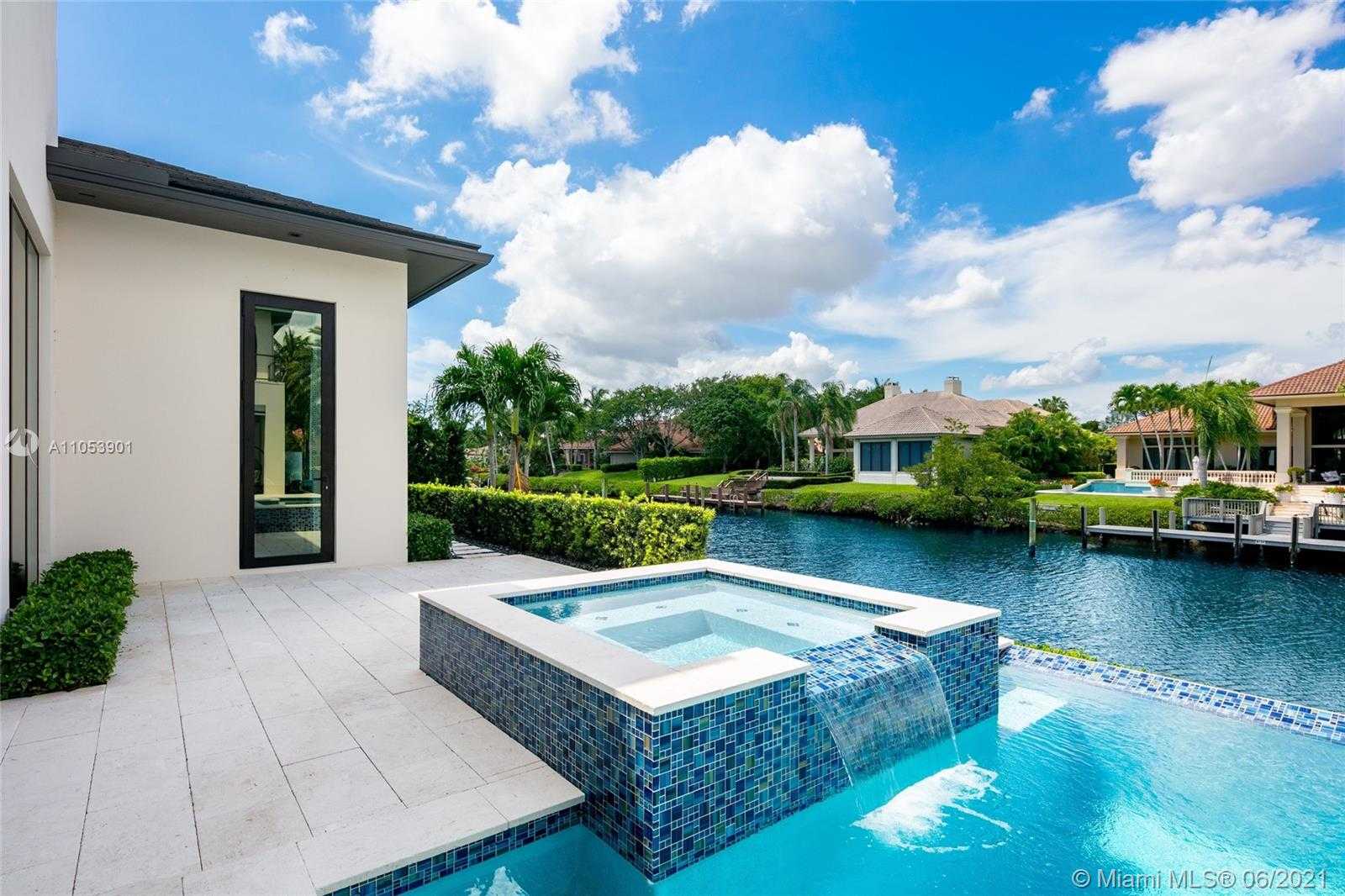Small Image of 13843 LE BATEAU ISLES, Palm Beach Gardens Number 55