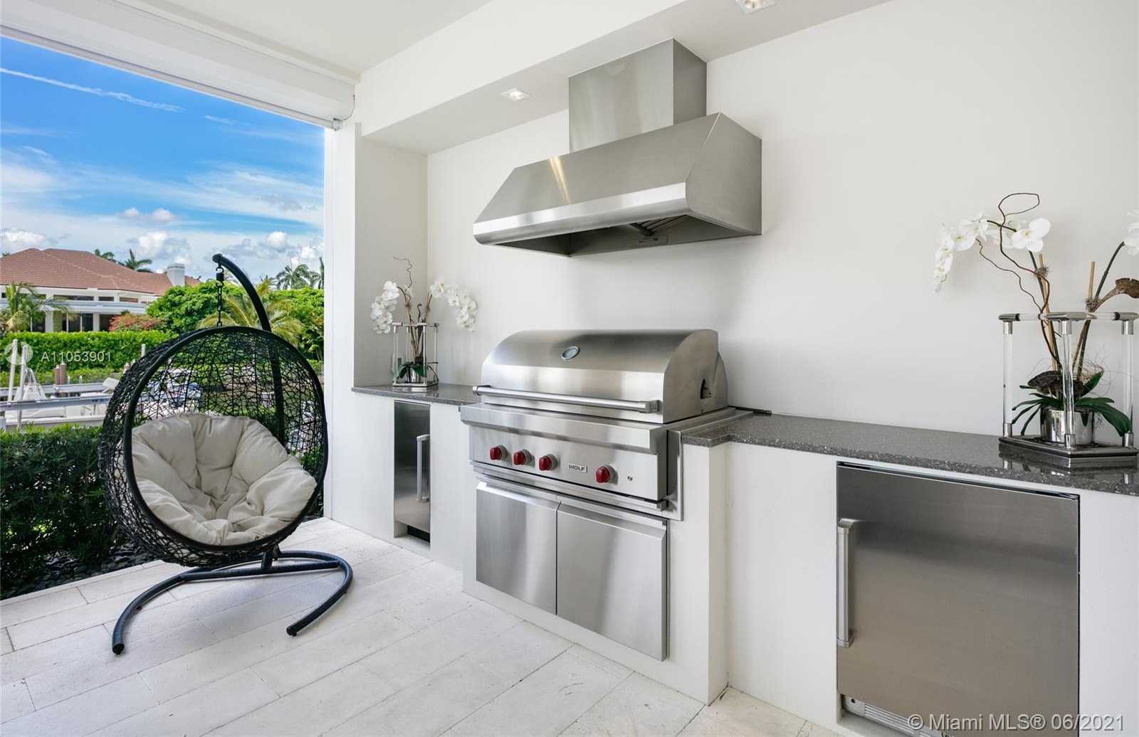 Small Image of 13843 LE BATEAU ISLES, Palm Beach Gardens Number 61