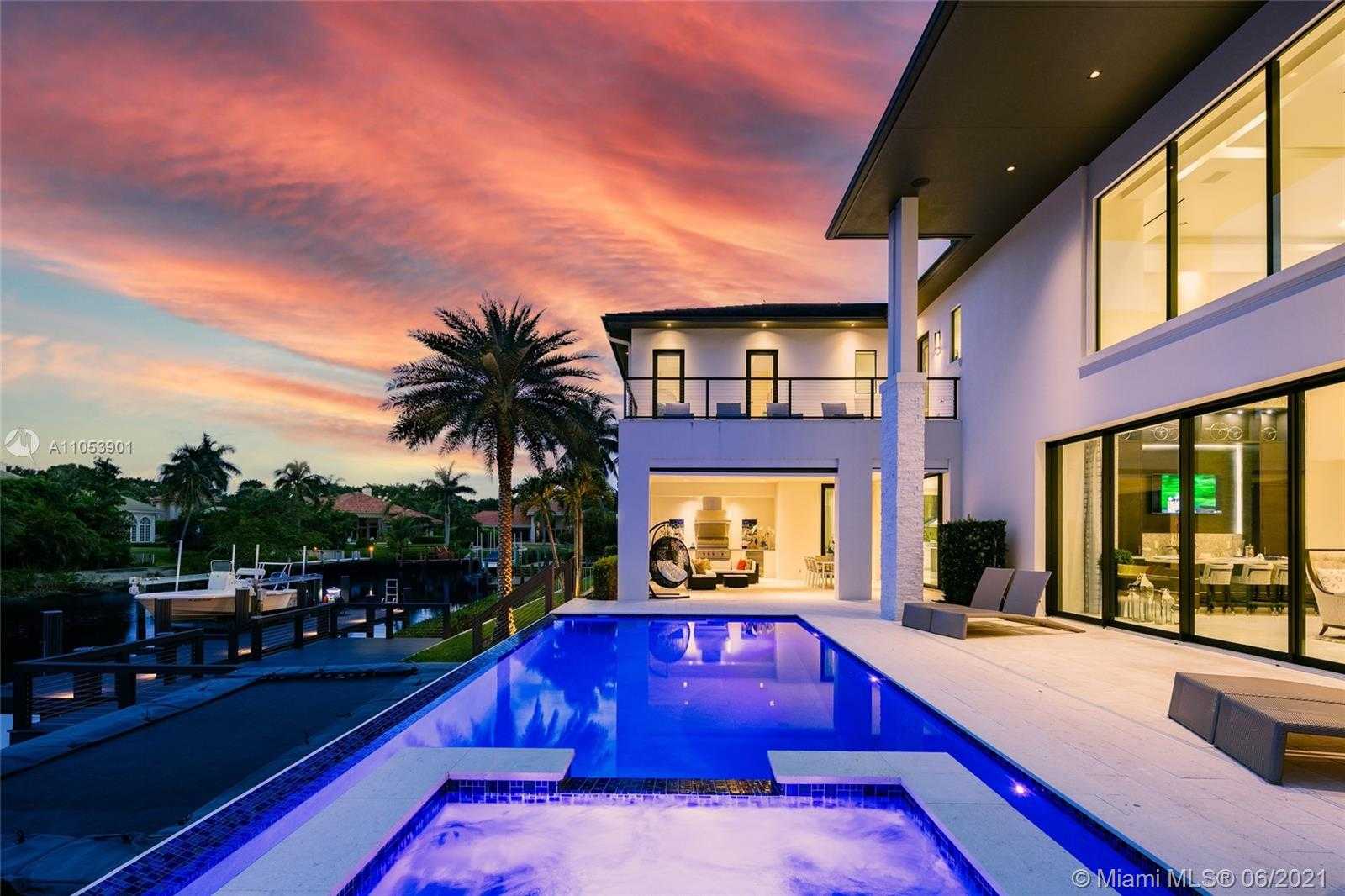 Small Image of 13843 LE BATEAU ISLES, Palm Beach Gardens Number 62