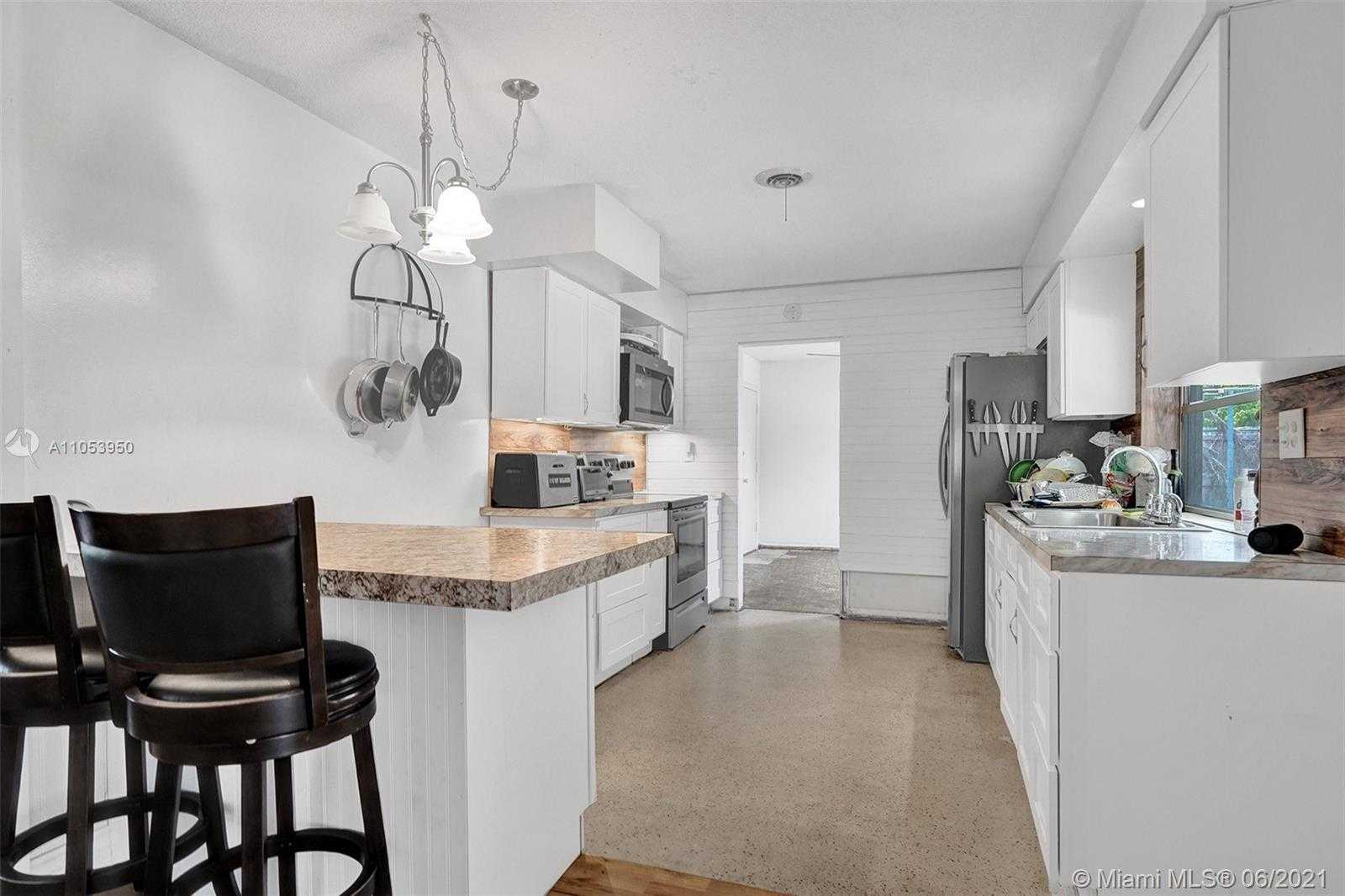 Small Image of 2031 NORTH EAST 56TH CT, Fort Lauderdale Number 11
