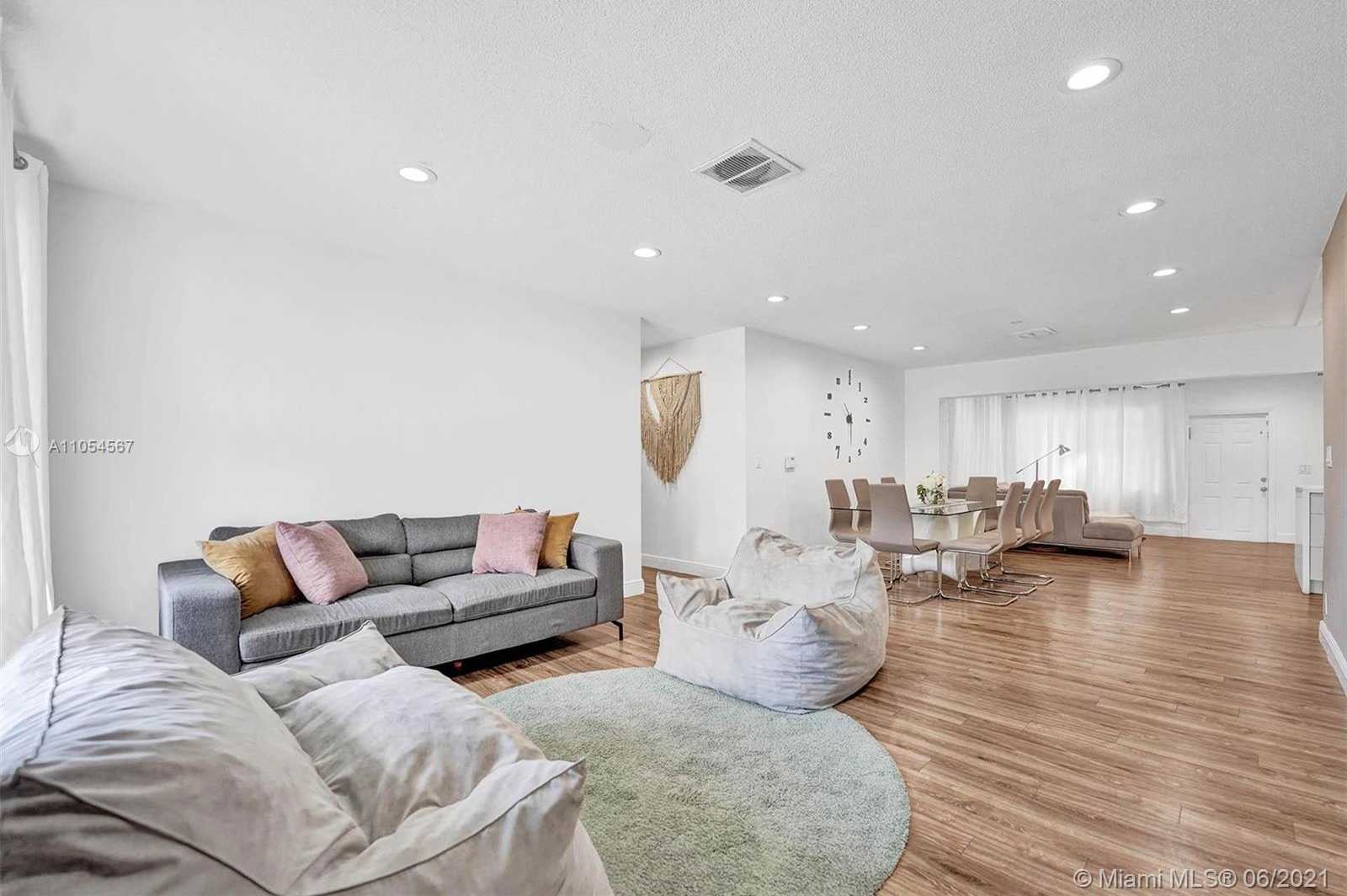 Small Image of 4208 WEST PARK RD, Hollywood Number 27