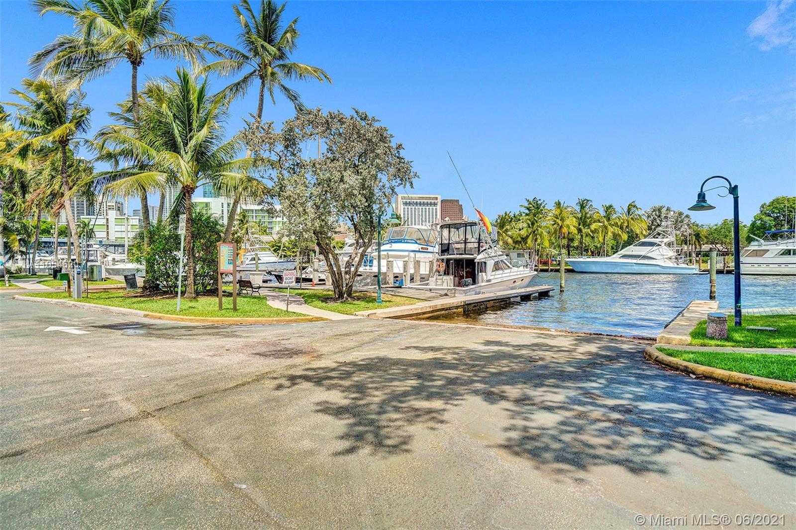 Small Image of 800 COONTIE CT, Fort Lauderdale Number 39