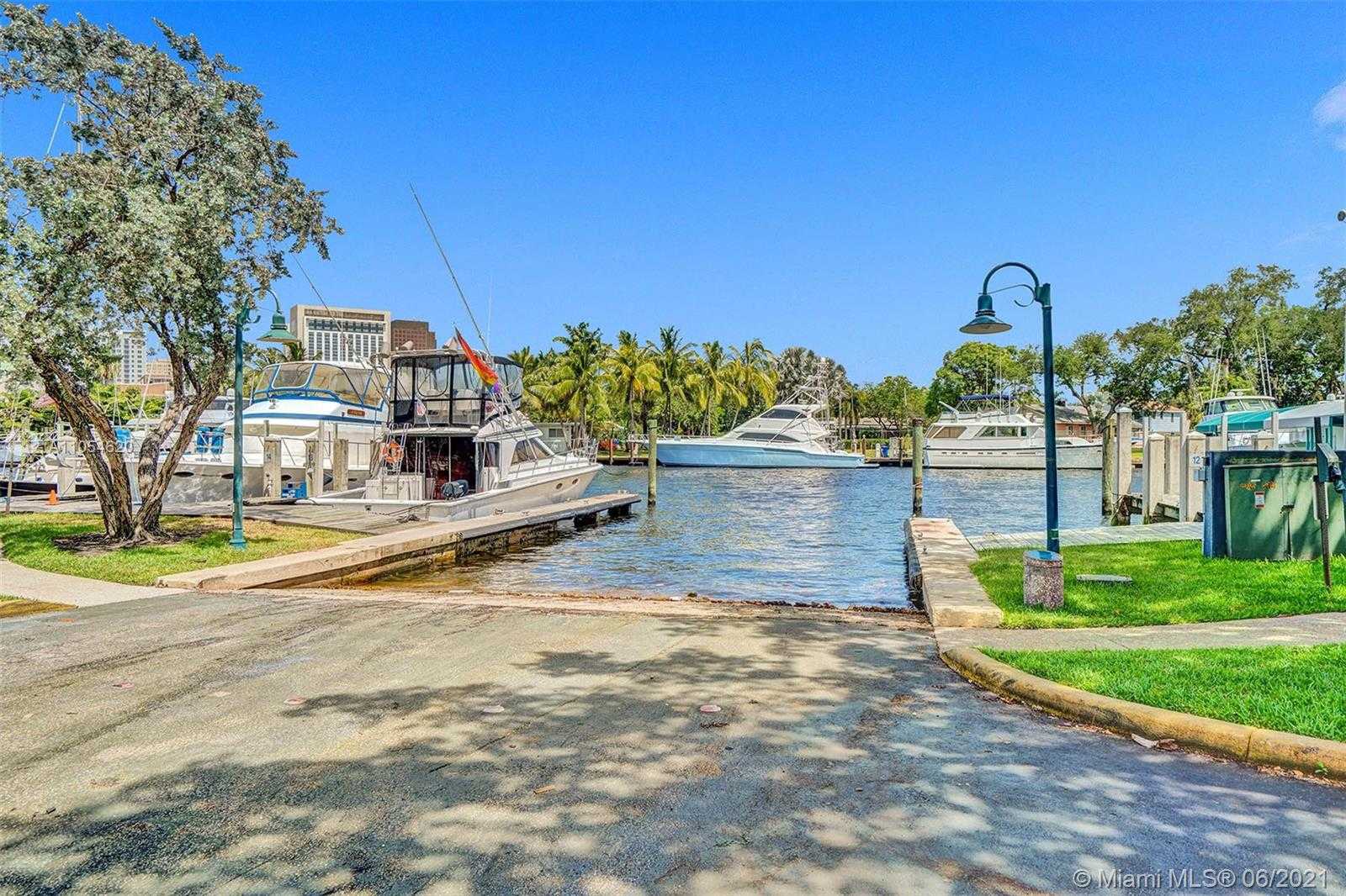 Small Image of 800 COONTIE CT, Fort Lauderdale Number 40