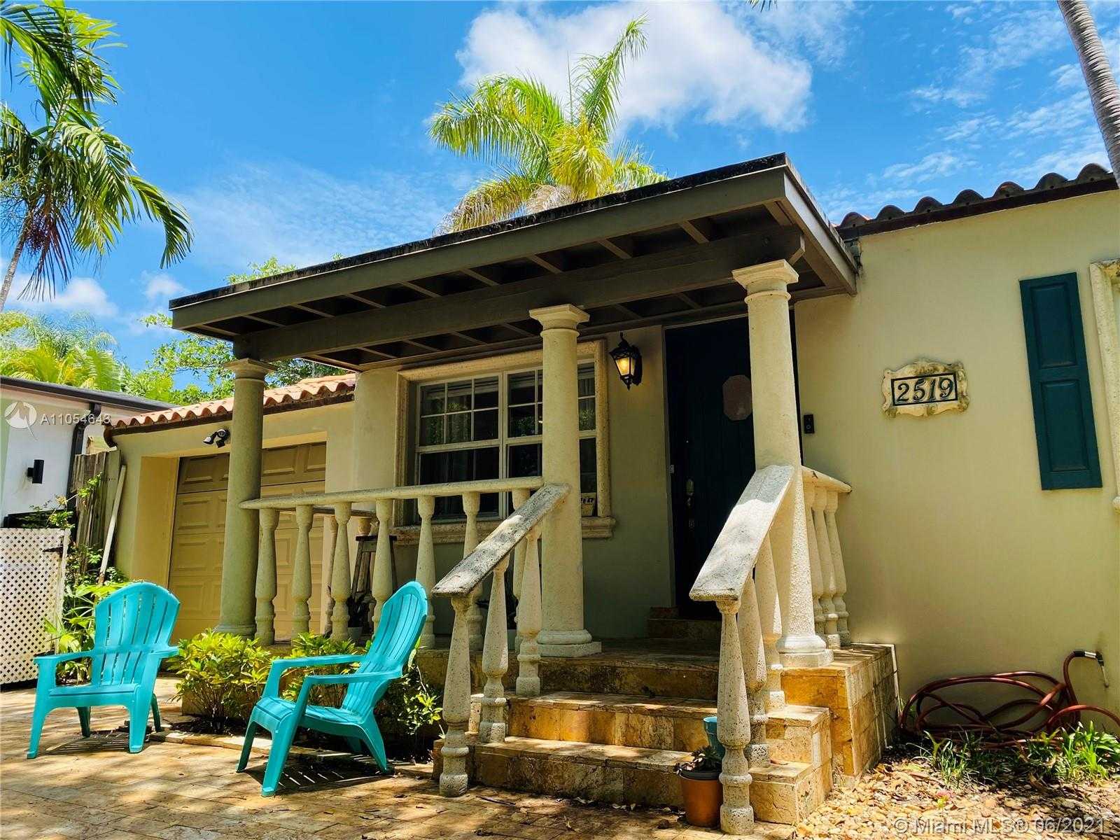Small Image of 2519 TEQUESTA LN, Miami Number 2