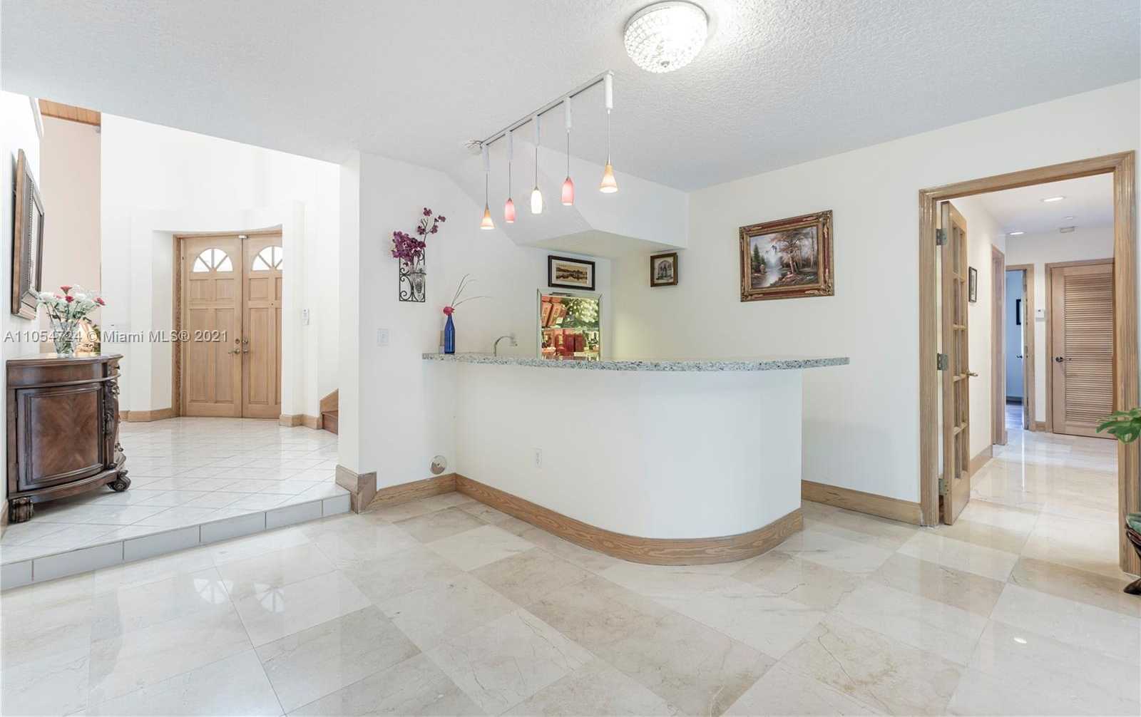 Small Image of 10800 SOUTH WEST 67TH AVE, Pinecrest Number 17