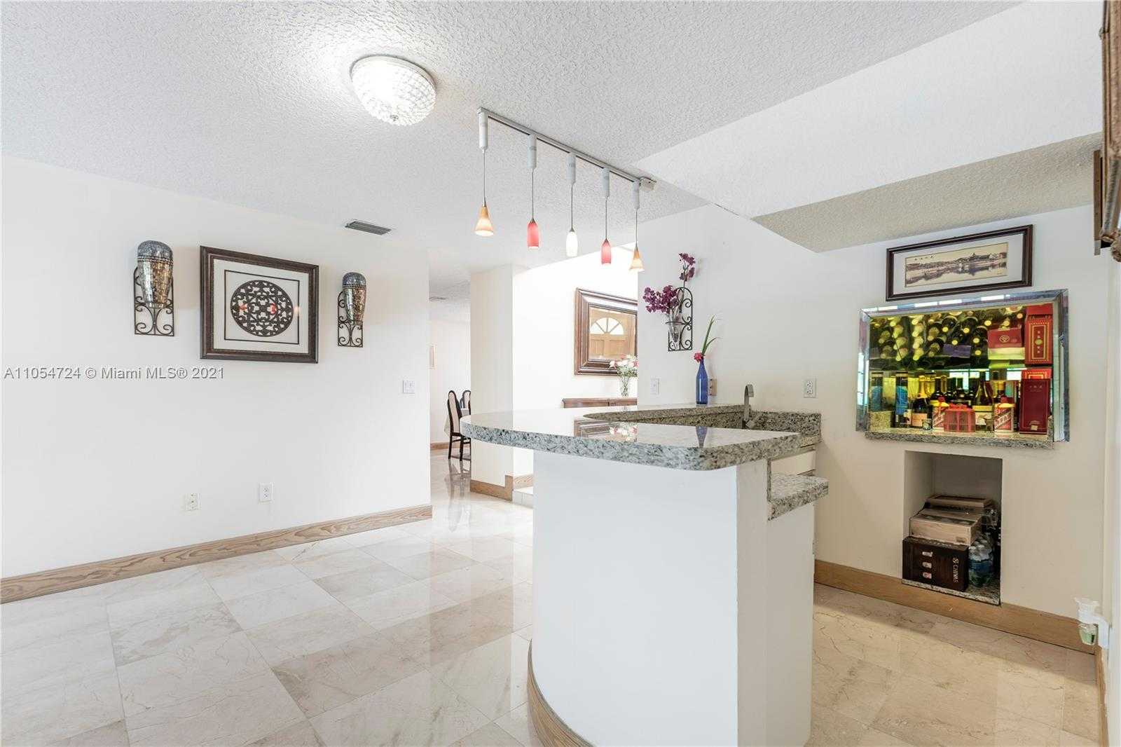 Small Image of 10800 SOUTH WEST 67TH AVE, Pinecrest Number 18
