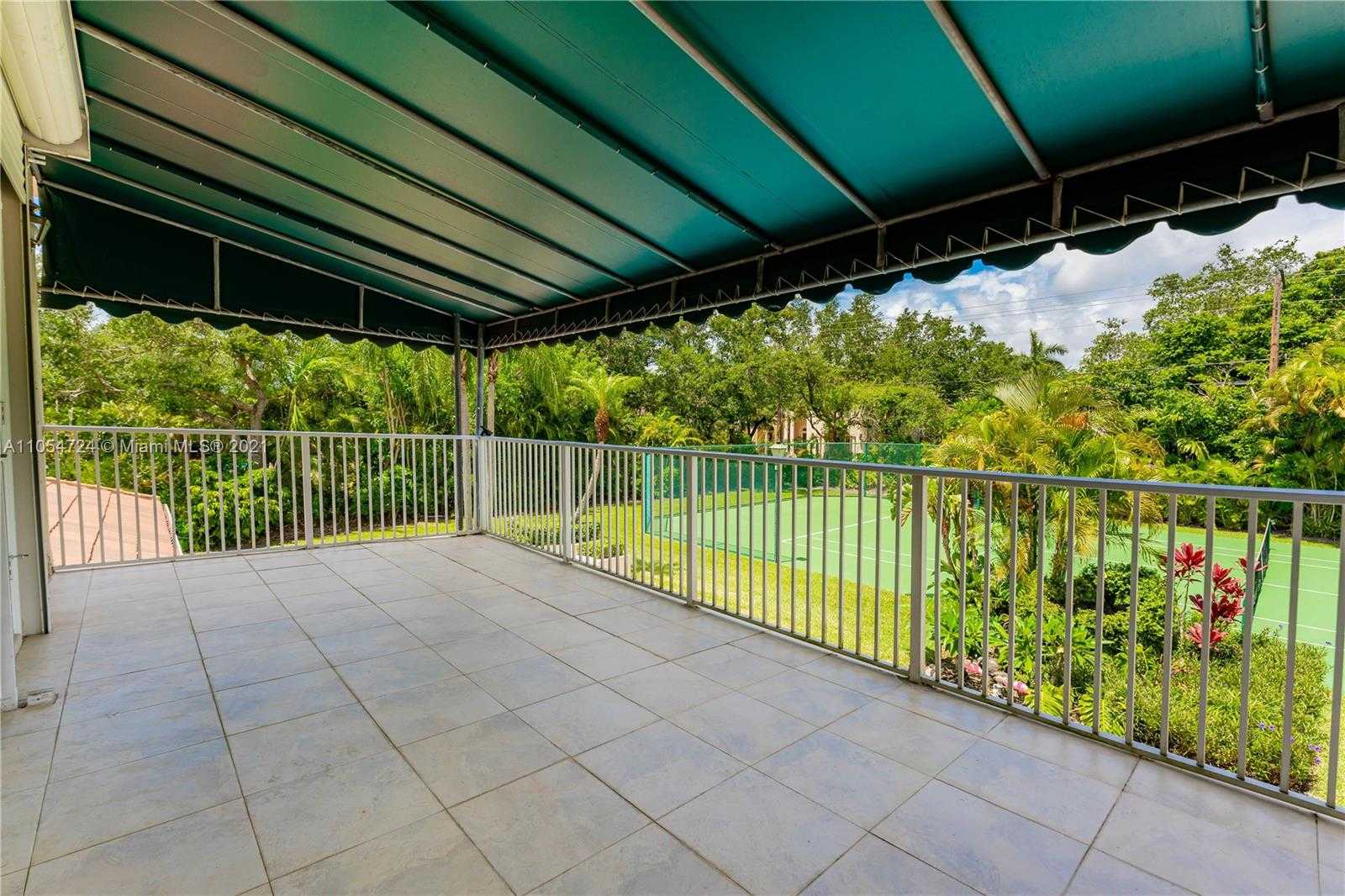 Small Image of 10800 SOUTH WEST 67TH AVE, Pinecrest Number 43