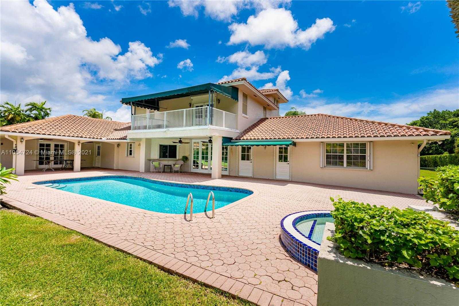 Small Image of 10800 SOUTH WEST 67TH AVE, Pinecrest Number 47