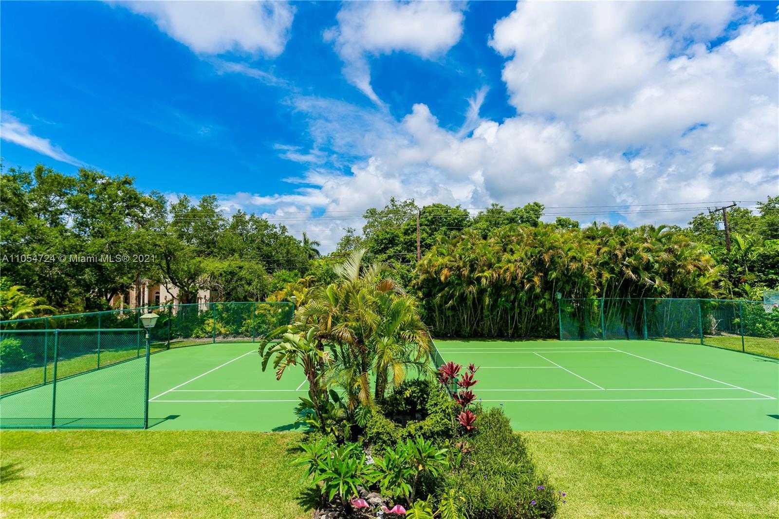 Small Image of 10800 SOUTH WEST 67TH AVE, Pinecrest Number 51