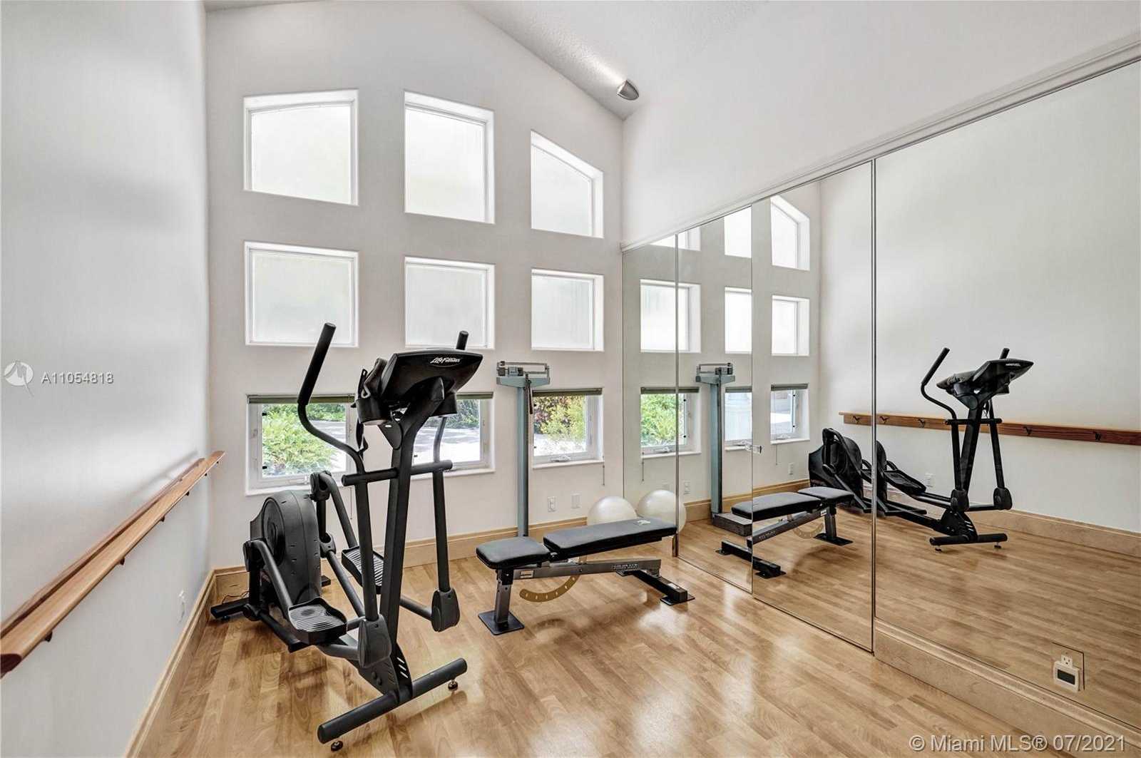 Small Image of 3205 HUNTER ROAD, Weston Number 29