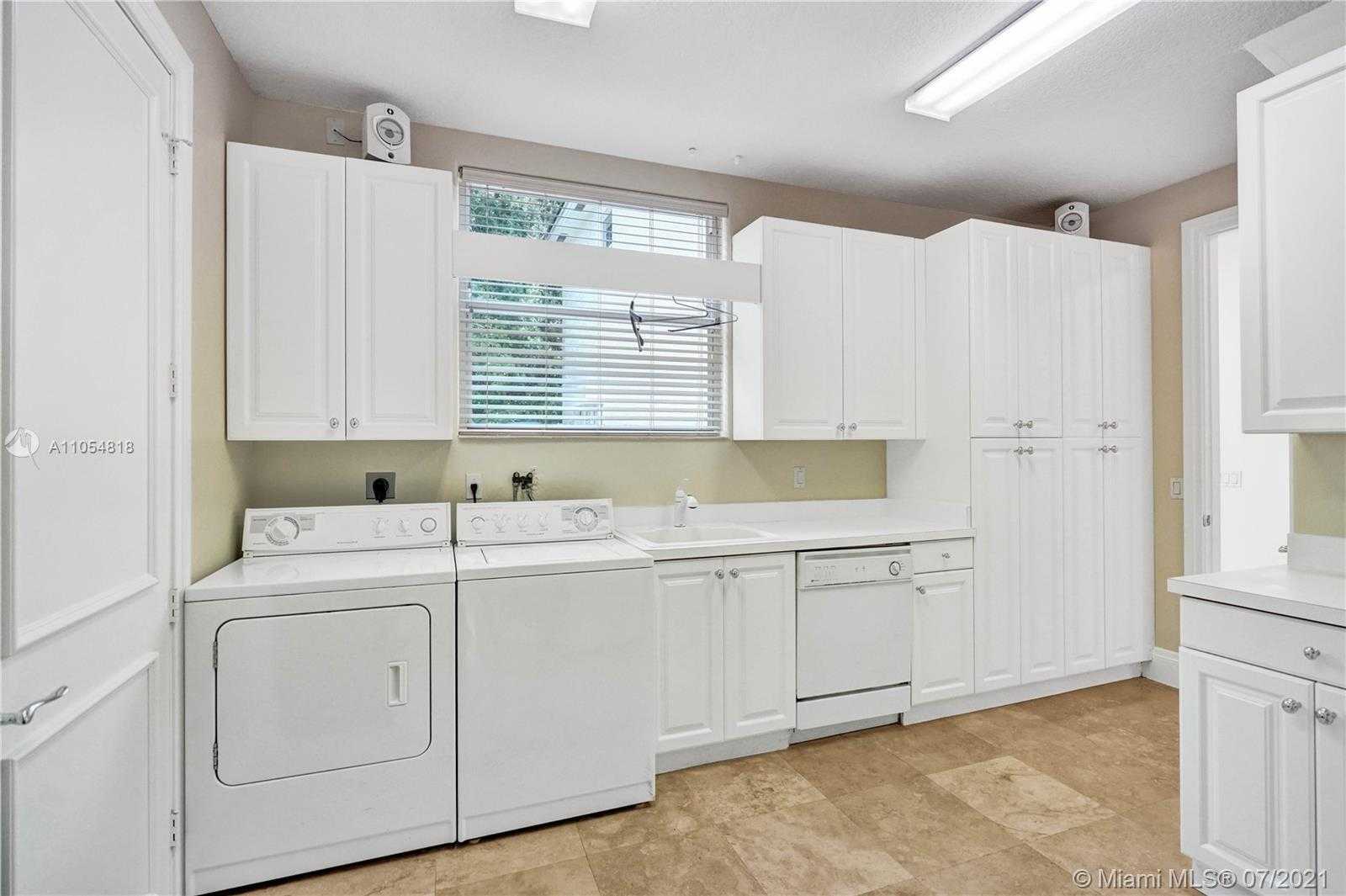 Small Image of 3205 HUNTER ROAD, Weston Number 46