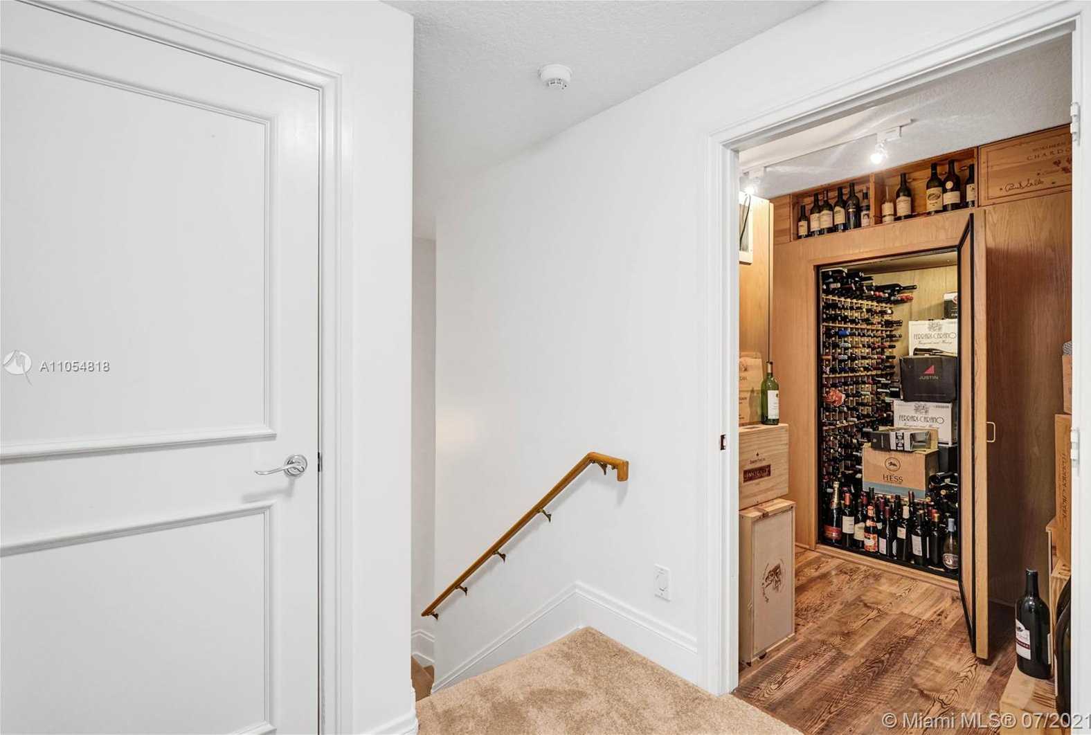 Small Image of 3205 HUNTER ROAD, Weston Number 55