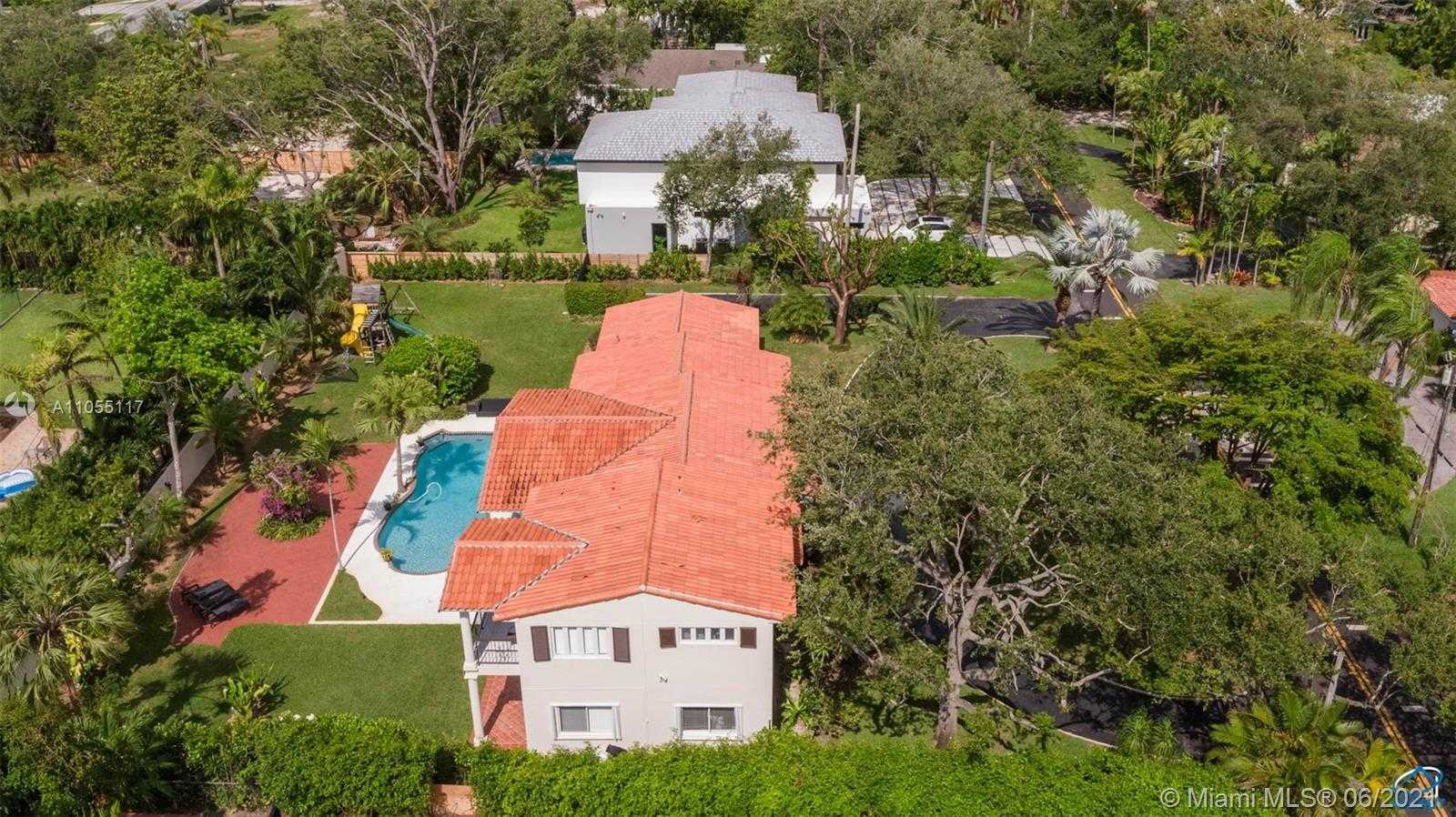 Small Image of 5940 SOUTH WEST 79 ST, South Miami Number 5