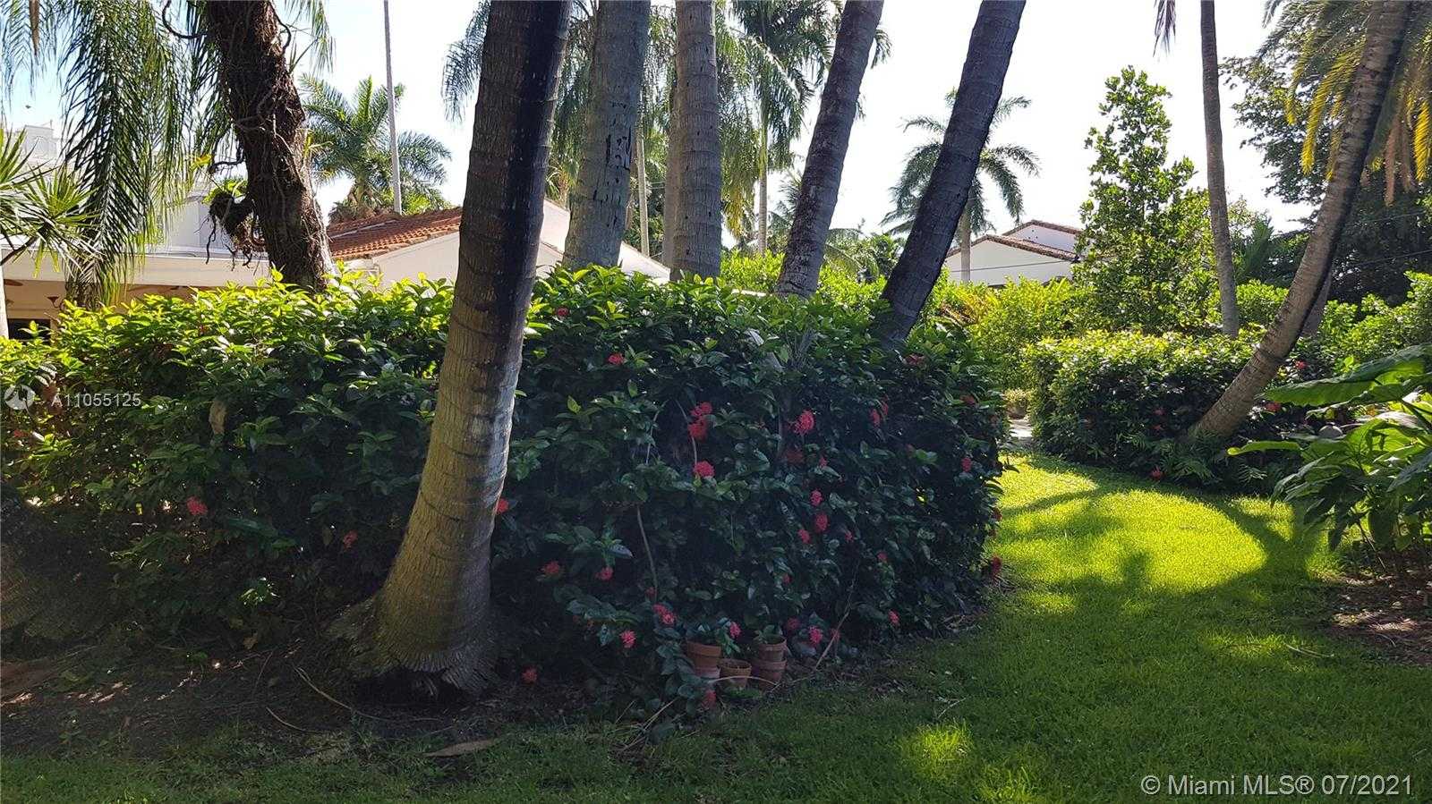 Small Image of 238 E San Marino Dr, Miami Beach, FL 33139, USA Number 25