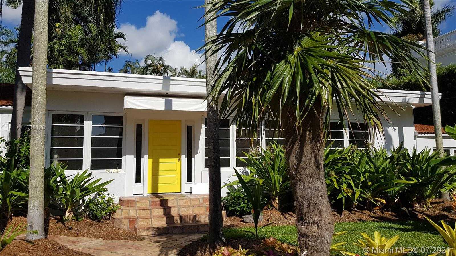 Small Image of 238 E San Marino Dr, Miami Beach, FL 33139, USA Number 7