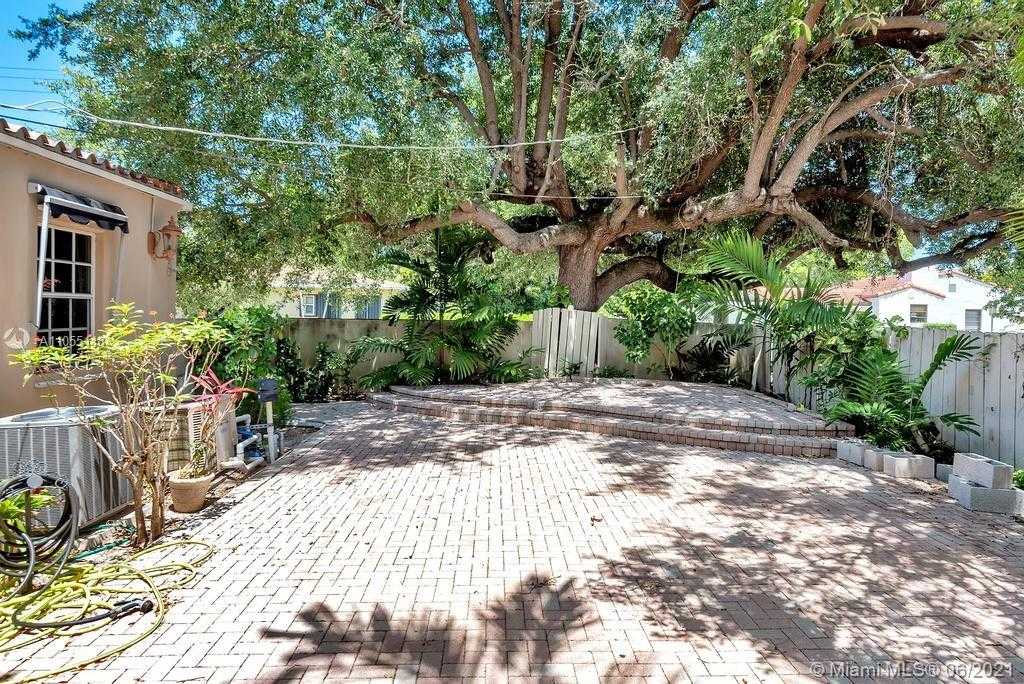Small Image of 2500 SOUTH WEST 20TH ST, Miami Number 18